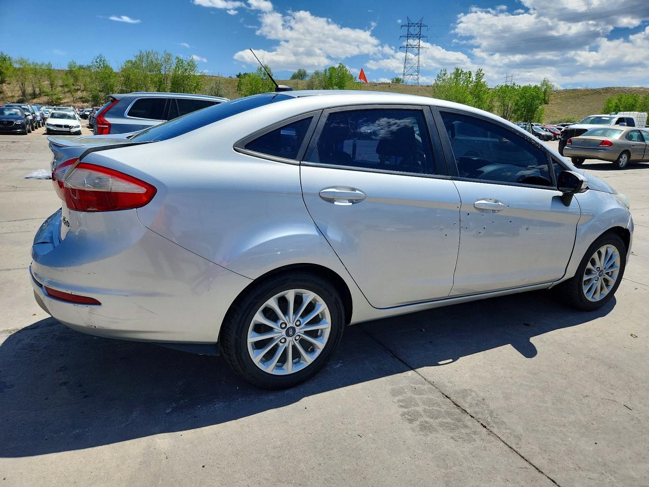 2014 Ford Fiesta Se Silver vin: 3FADP4BJ5EM139514