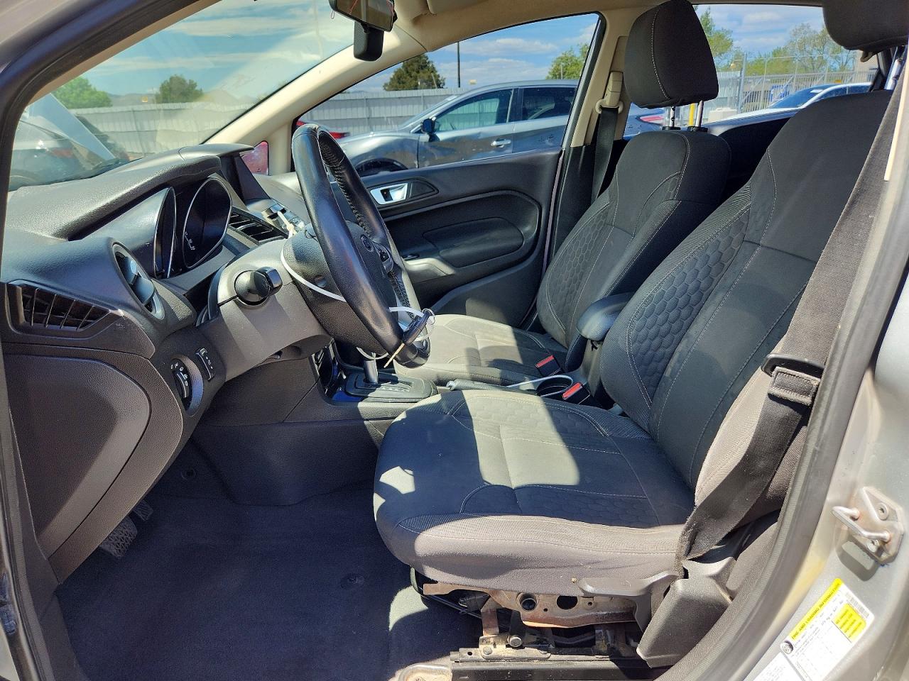 2014 Ford Fiesta Se Silver vin: 3FADP4BJ5EM139514