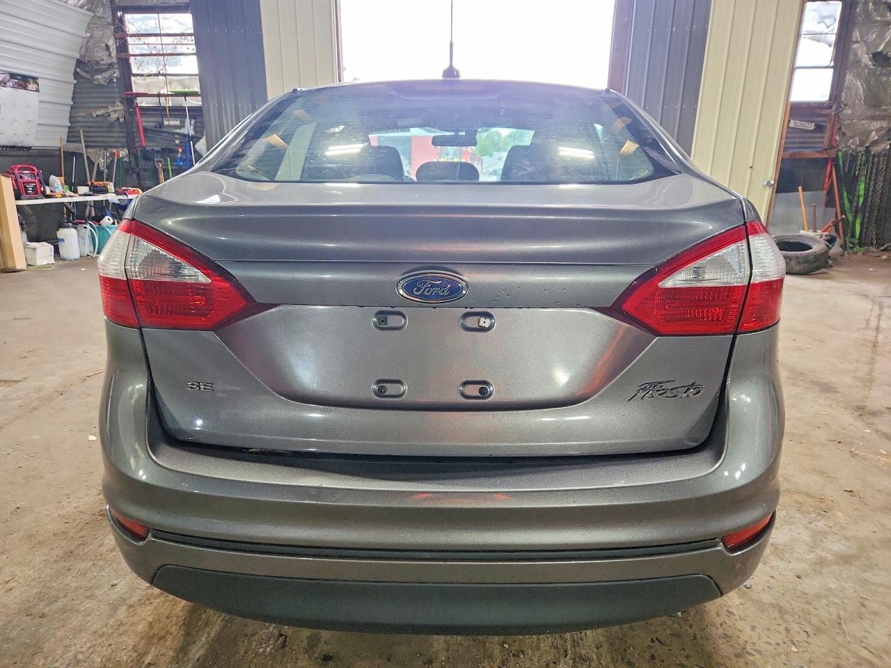 2014 Ford Fiesta Se Gray vin: 3FADP4BJ5EM168270