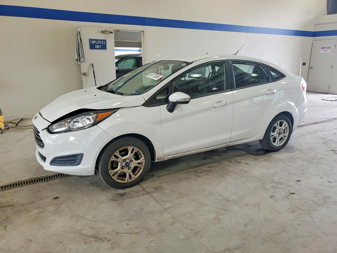 2015 Ford Fiesta Se White vin: 3FADP4BJ5FM117742