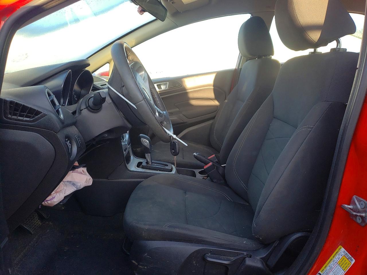 2015 Ford Fiesta Se Red vin: 3FADP4BJ5FM129163