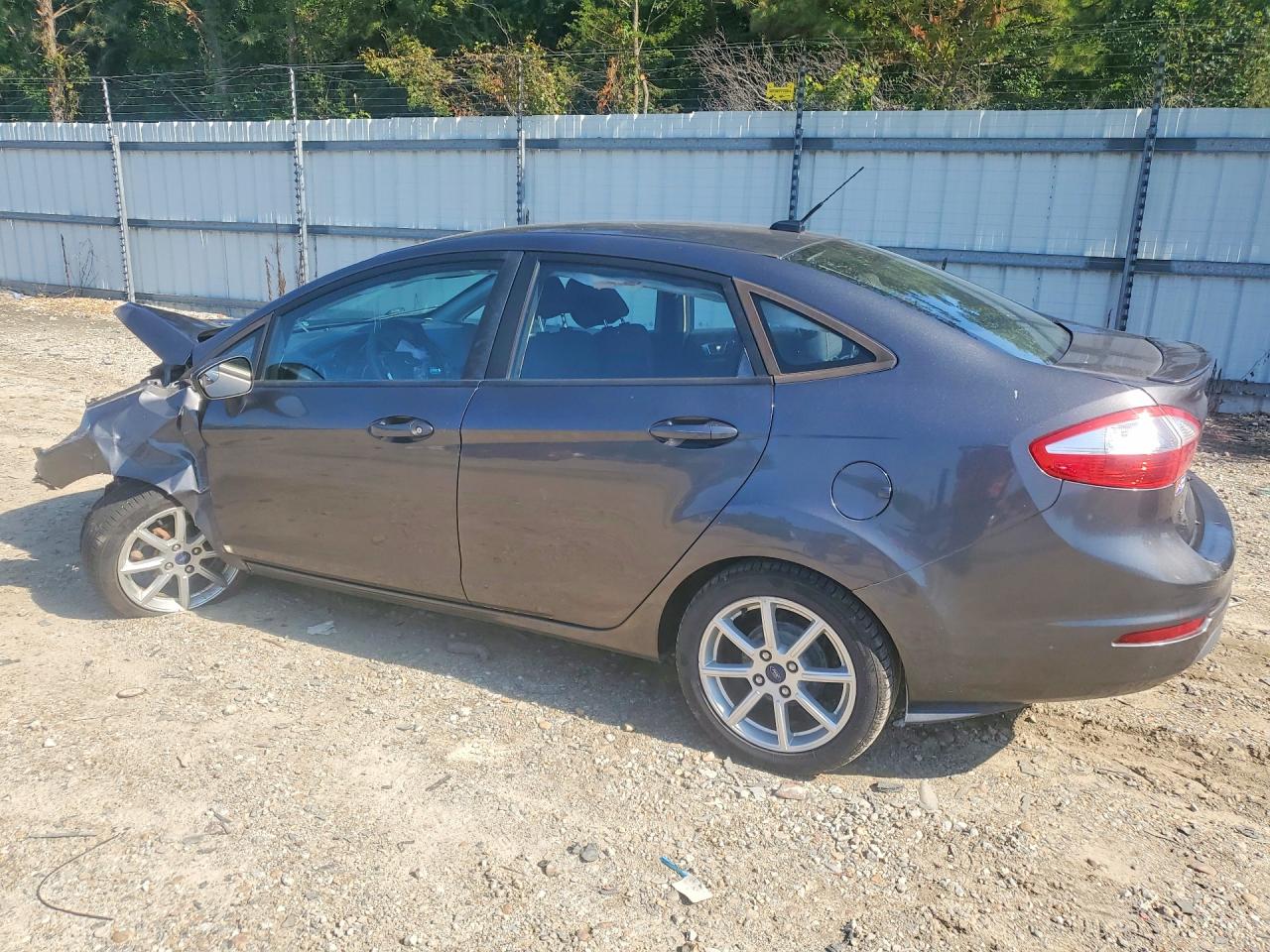 2015 Ford Fiesta Se Gray vin: 3FADP4BJ5FM157173