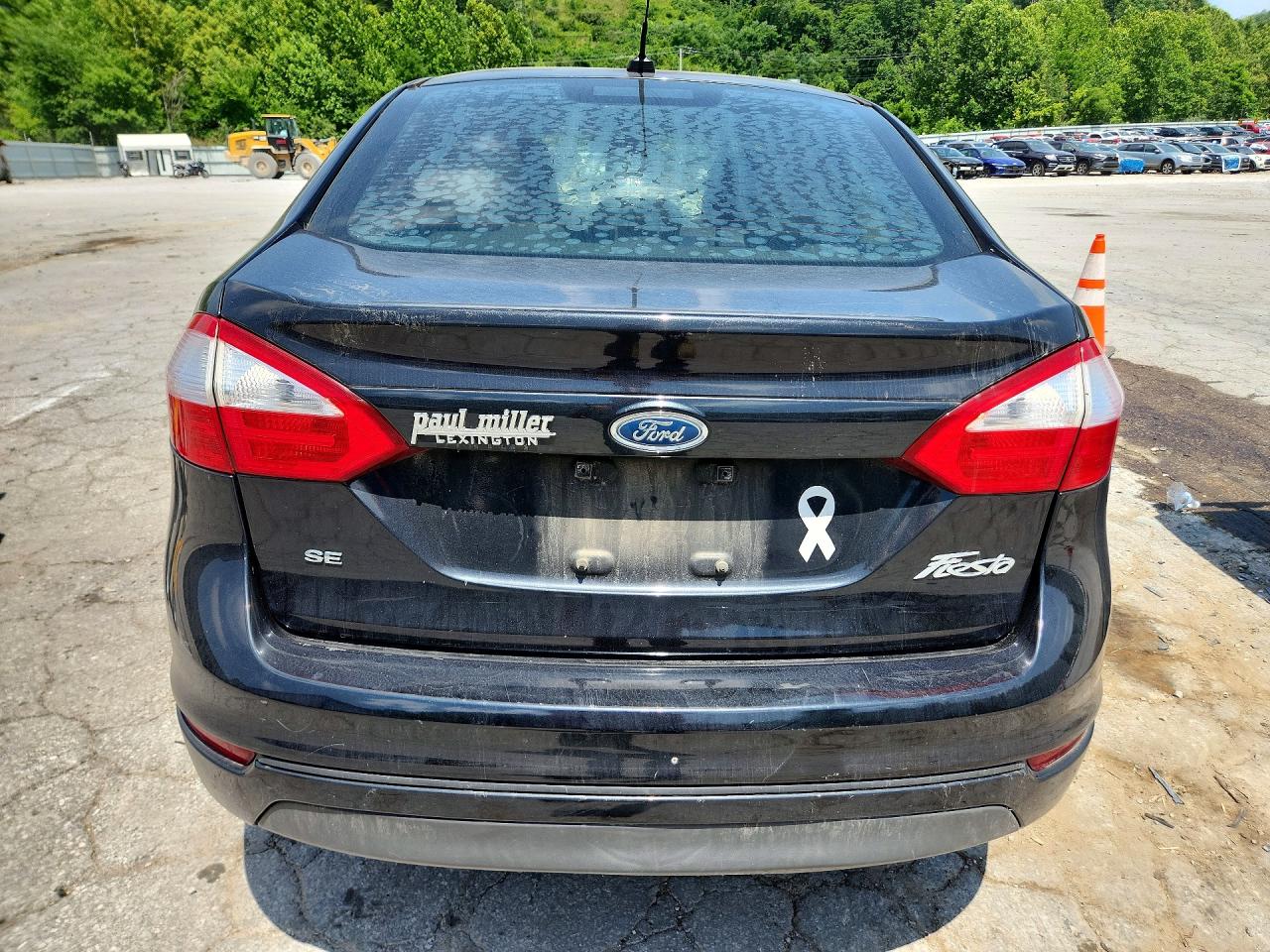 2015 Ford Fiesta Se Черный vin: 3FADP4BJ5FM161286