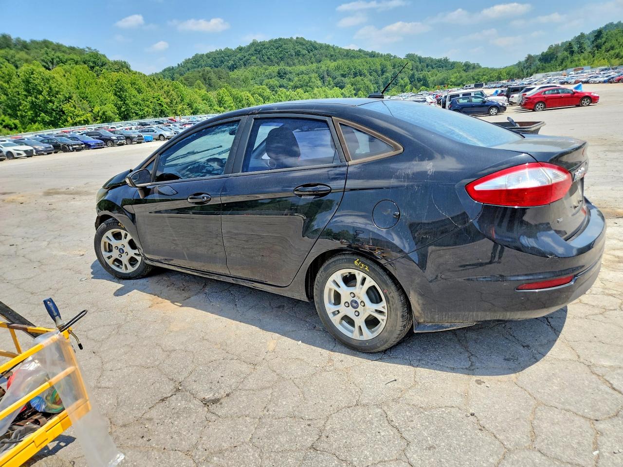2015 Ford Fiesta Se Черный vin: 3FADP4BJ5FM161286