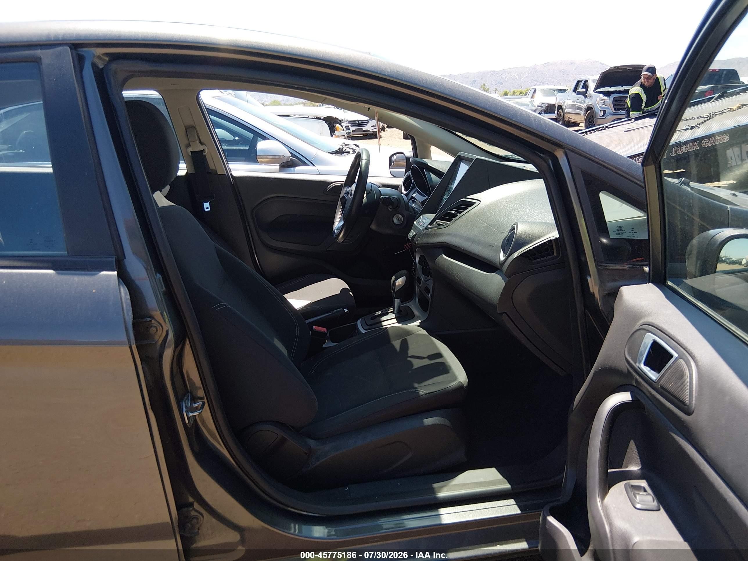 2015 Ford Fiesta Se Gray vin: 3FADP4BJ5FM161918