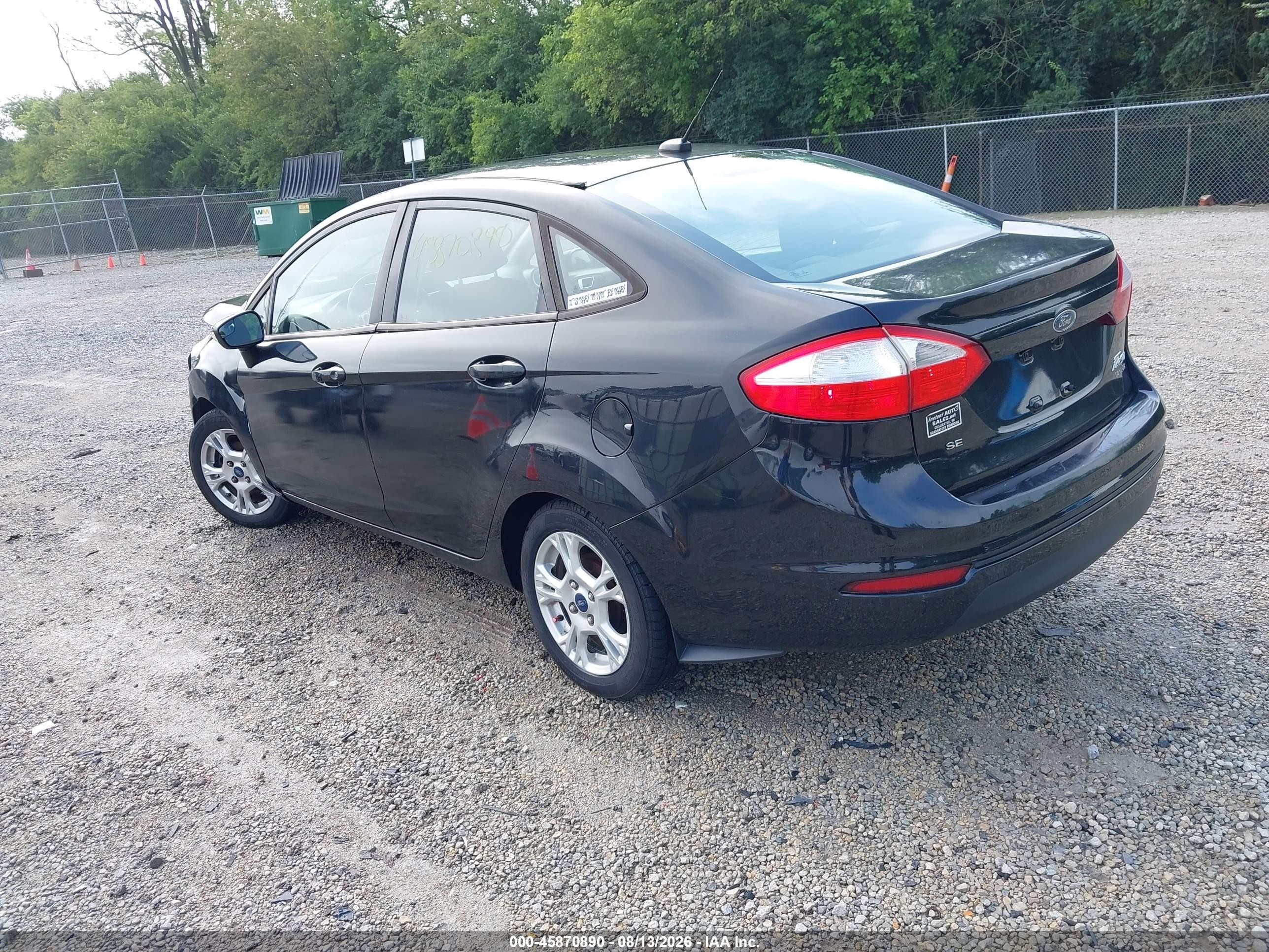2015 Ford Fiesta Se Черный vin: 3FADP4BJ5FM187628