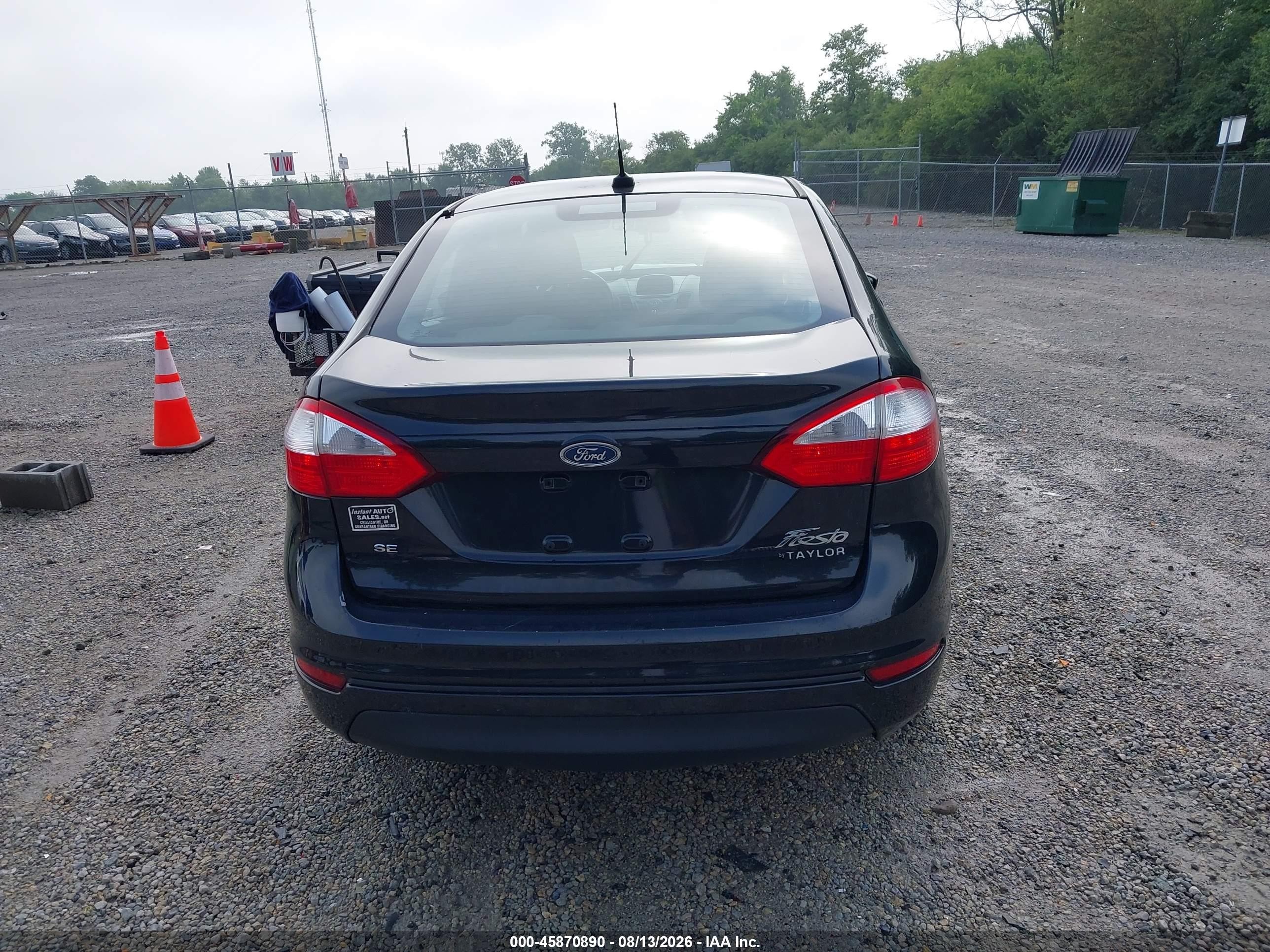 2015 Ford Fiesta Se Черный vin: 3FADP4BJ5FM187628