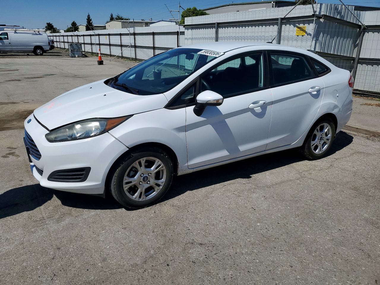 2015 Ford Fiesta Se White vin: 3FADP4BJ5FM211023