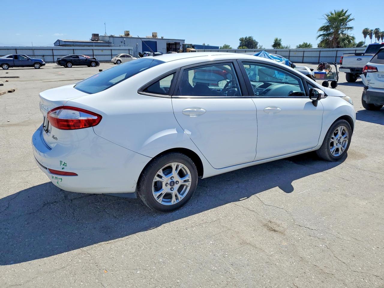 2015 Ford Fiesta Se White vin: 3FADP4BJ5FM211023