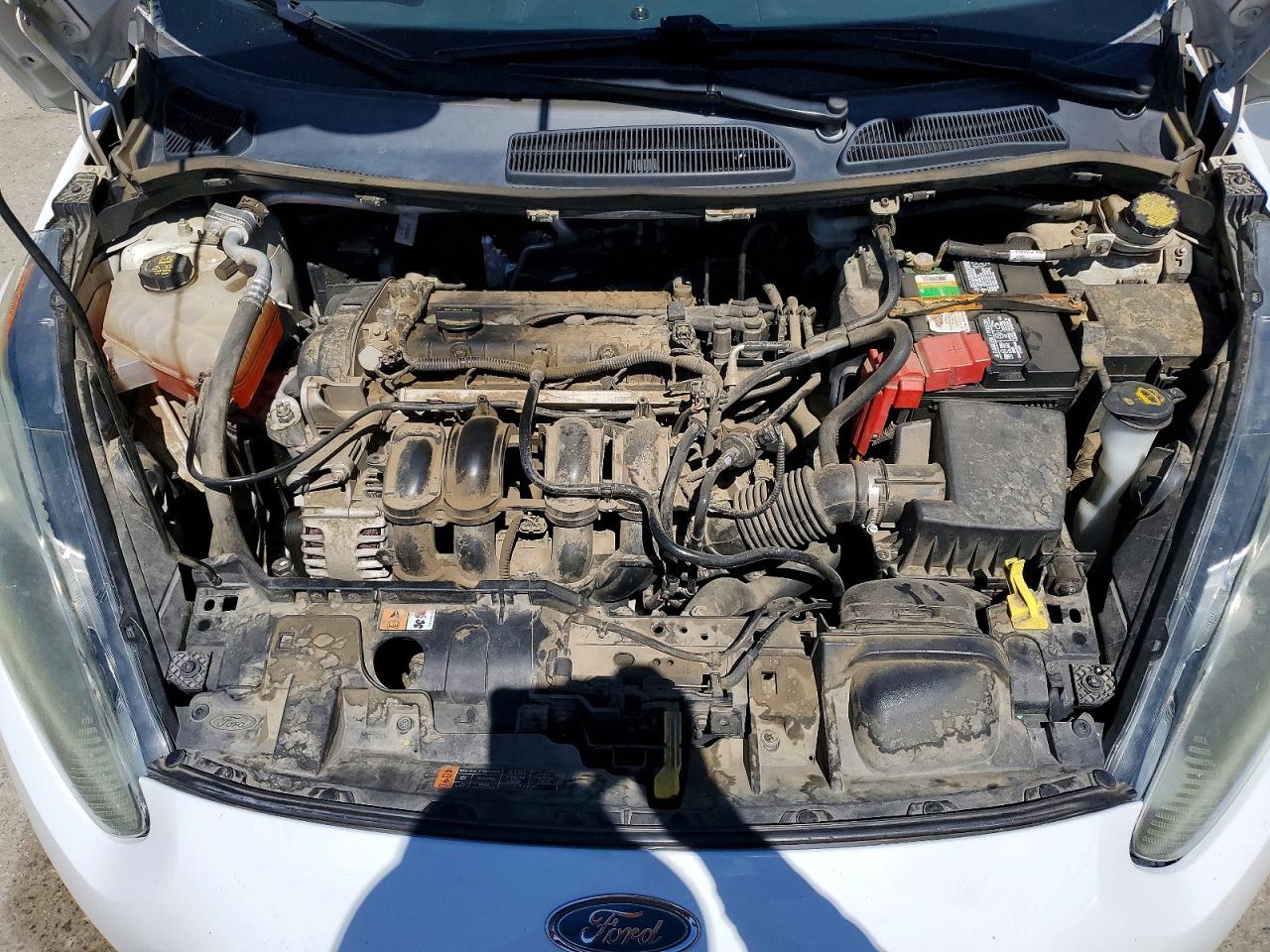 2015 Ford Fiesta Se White vin: 3FADP4BJ5FM211023
