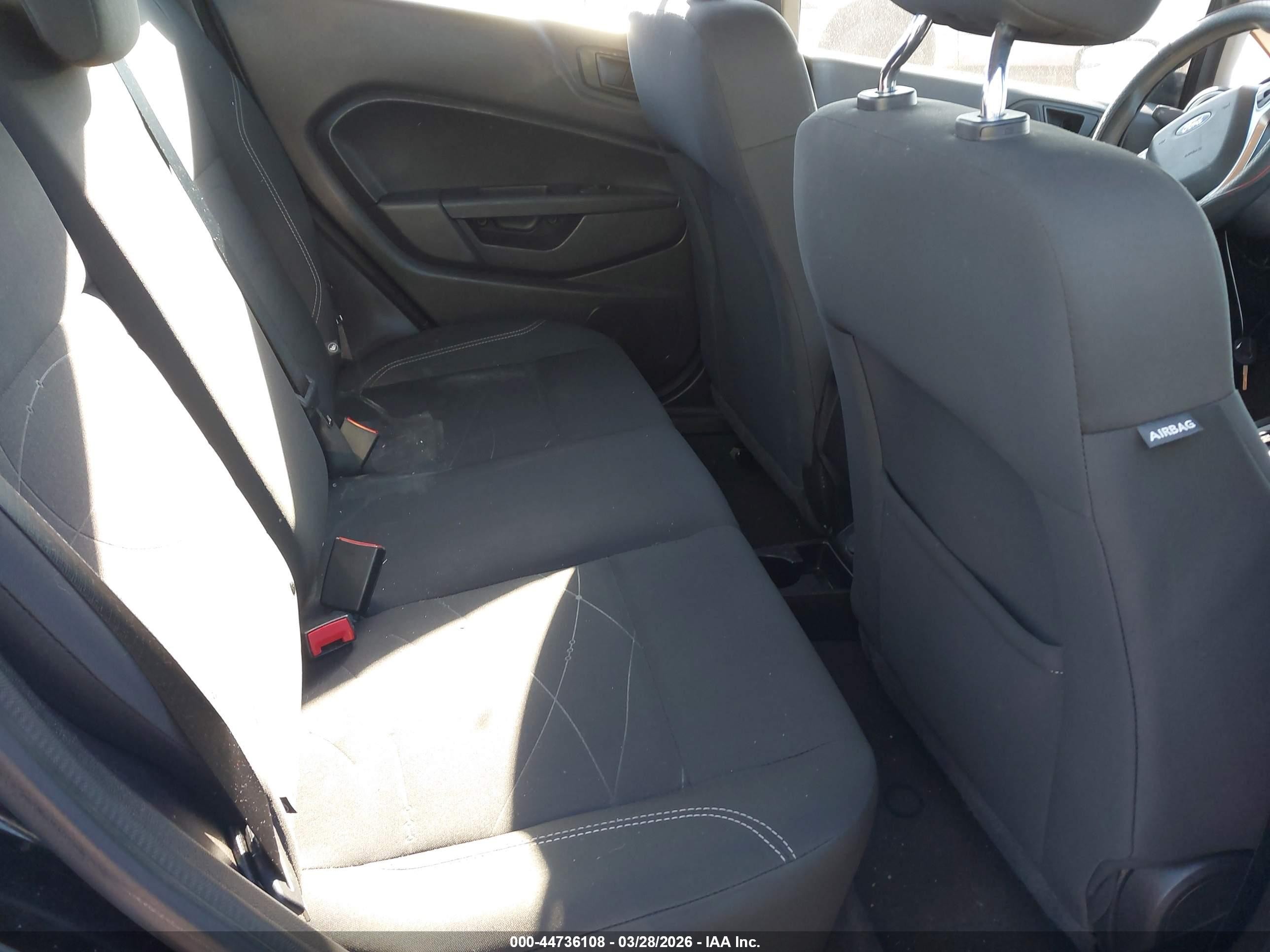 2019 Ford Fiesta Se Black vin: 3FADP4BJ5KM117203