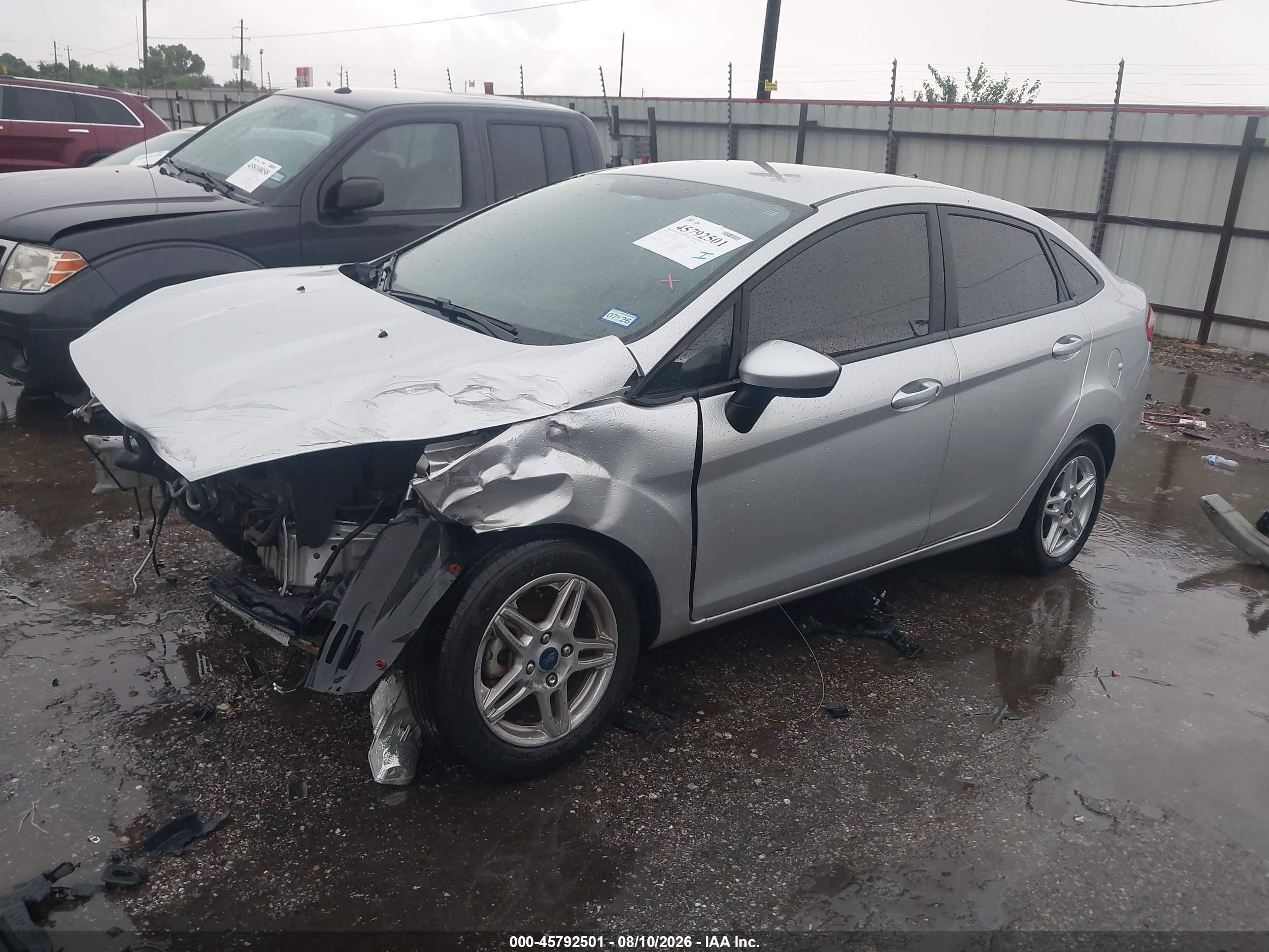 2019 Ford Fiesta Se Silver vin: 3FADP4BJ5KM140948