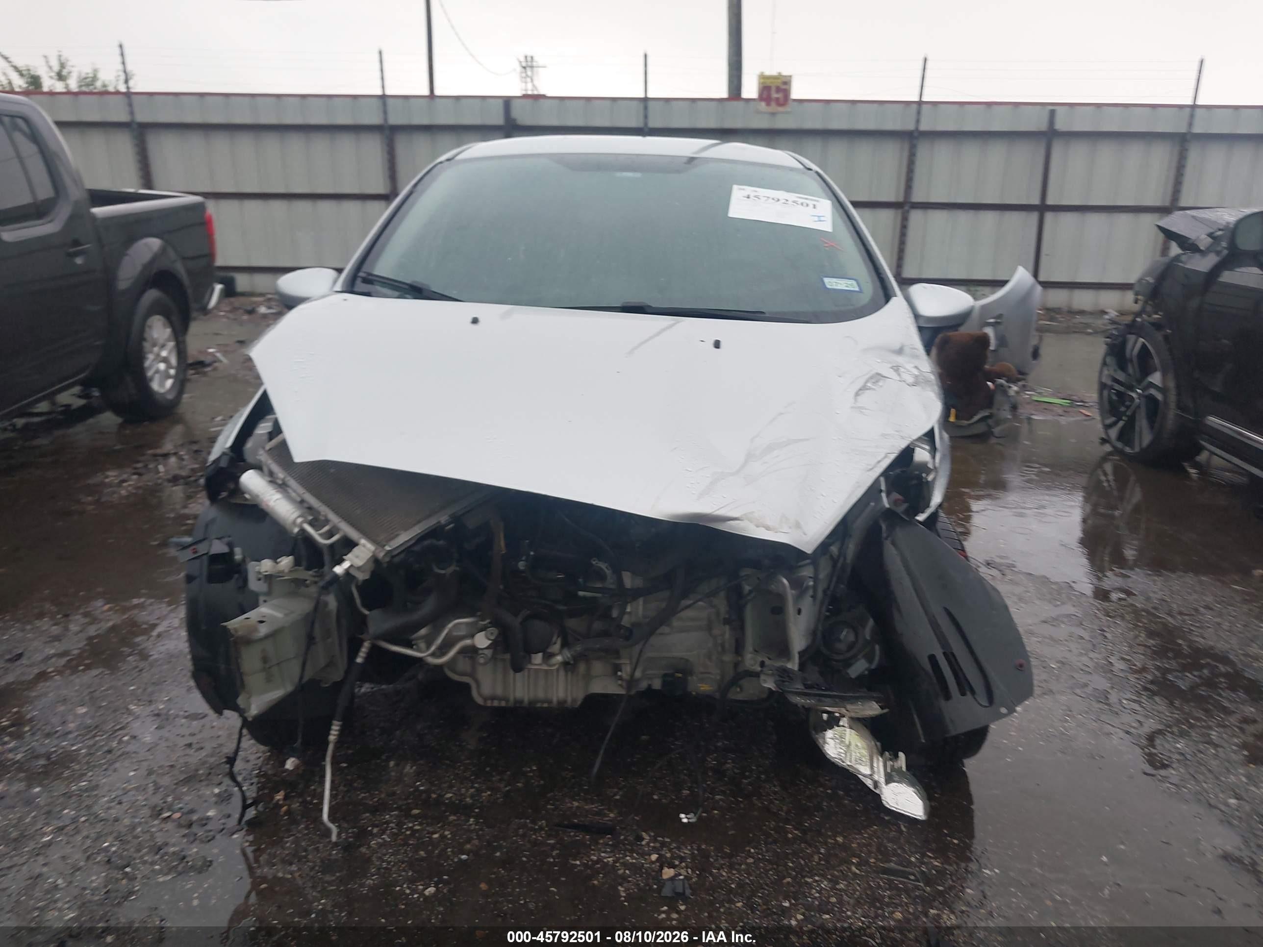 2019 Ford Fiesta Se Silver vin: 3FADP4BJ5KM140948