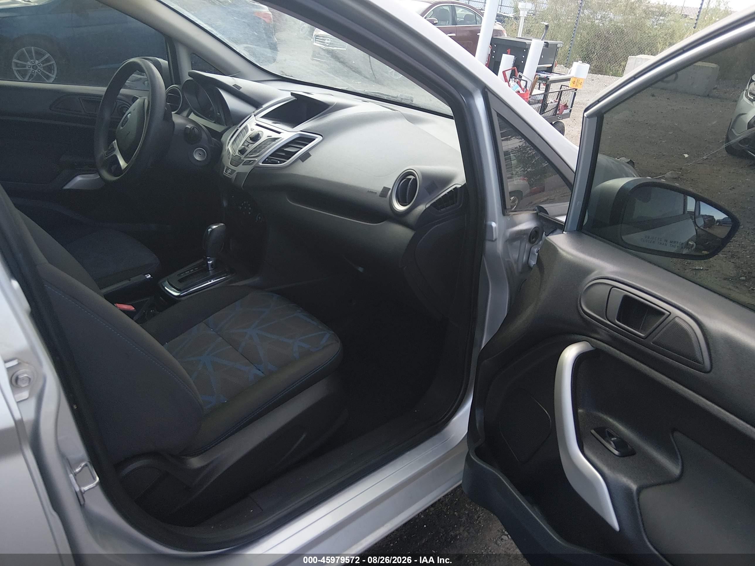 2011 Ford Fiesta Se Silver vin: 3FADP4BJ6BM137945