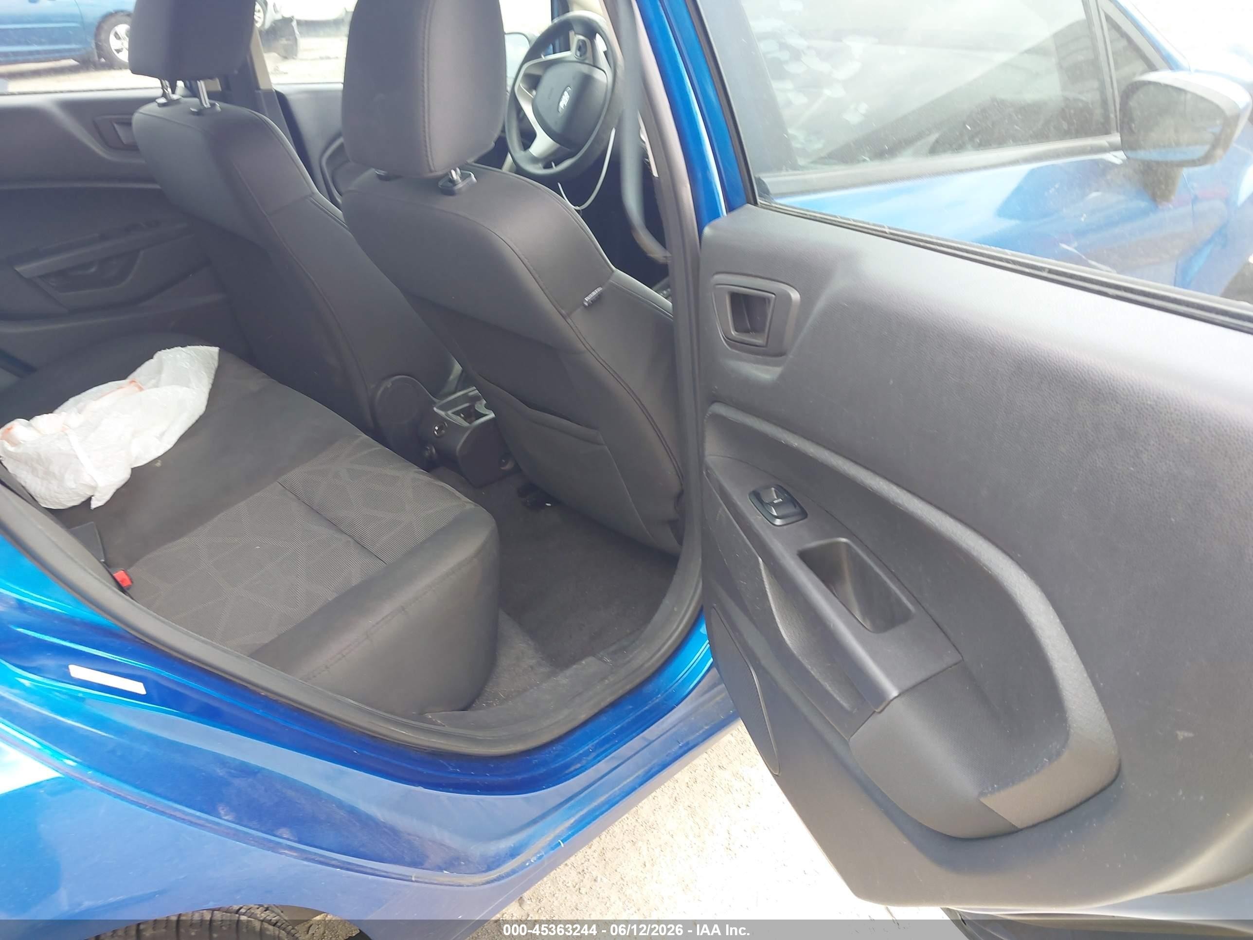 2011 Ford Fiesta Se Синий vin: 3FADP4BJ6BM176227