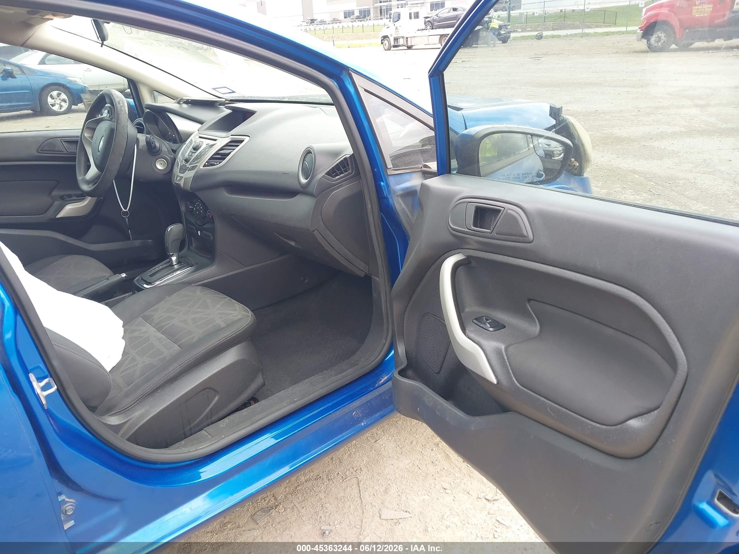 2011 Ford Fiesta Se Синий vin: 3FADP4BJ6BM176227