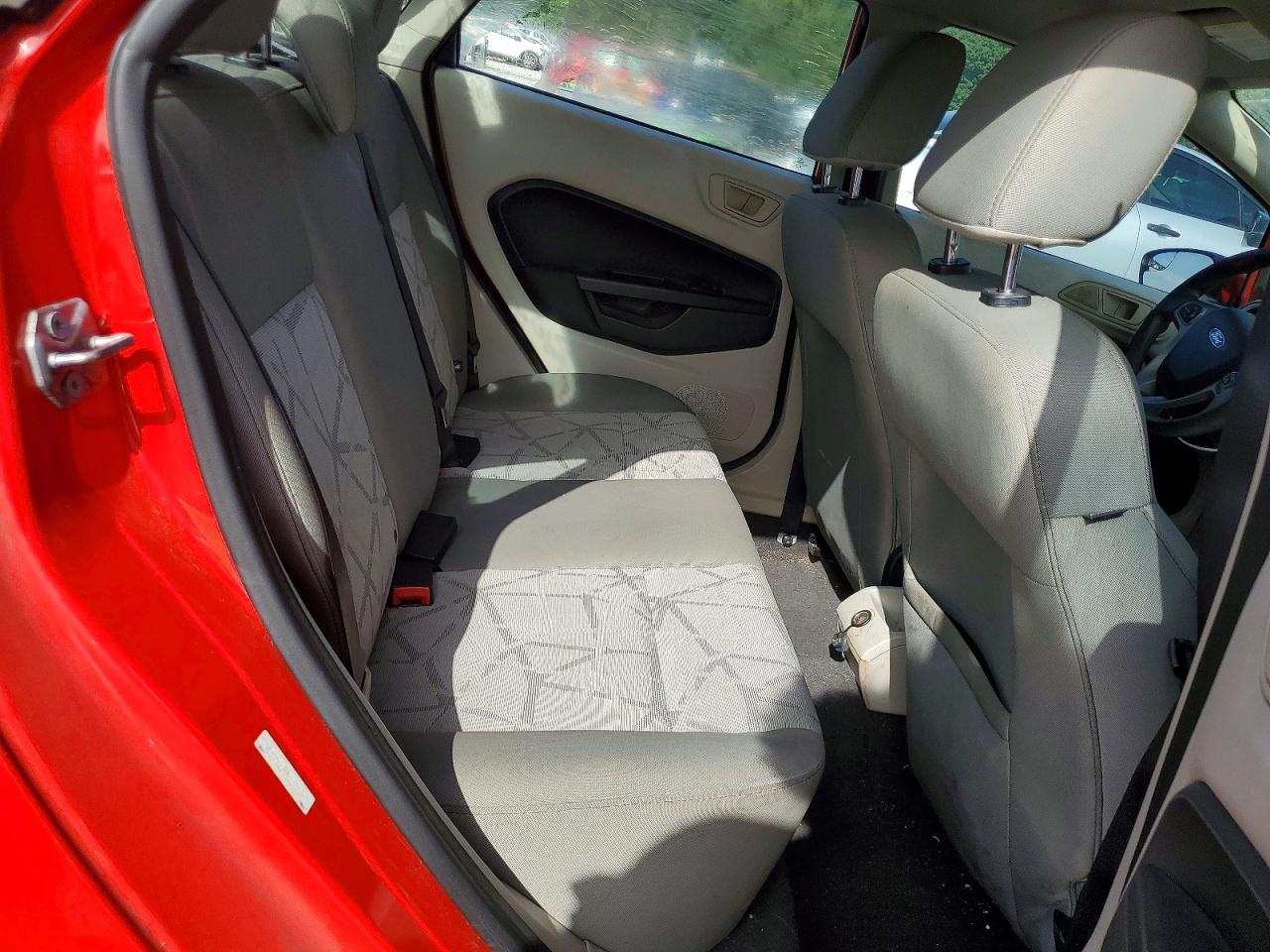 2012 Ford Fiesta Se Red vin: 3FADP4BJ6CM153368