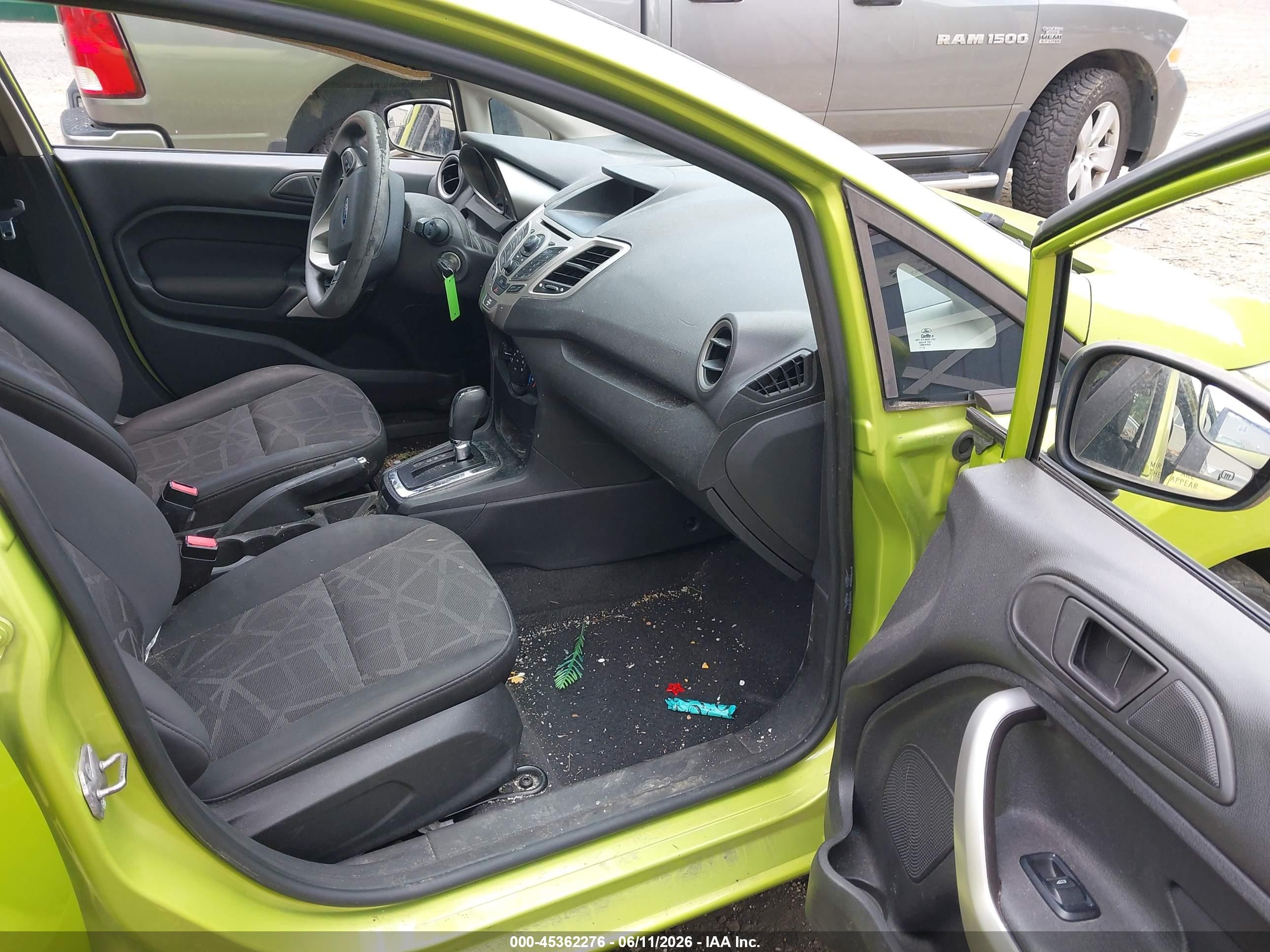 2013 Ford Fiesta Se Green vin: 3FADP4BJ6DM116595