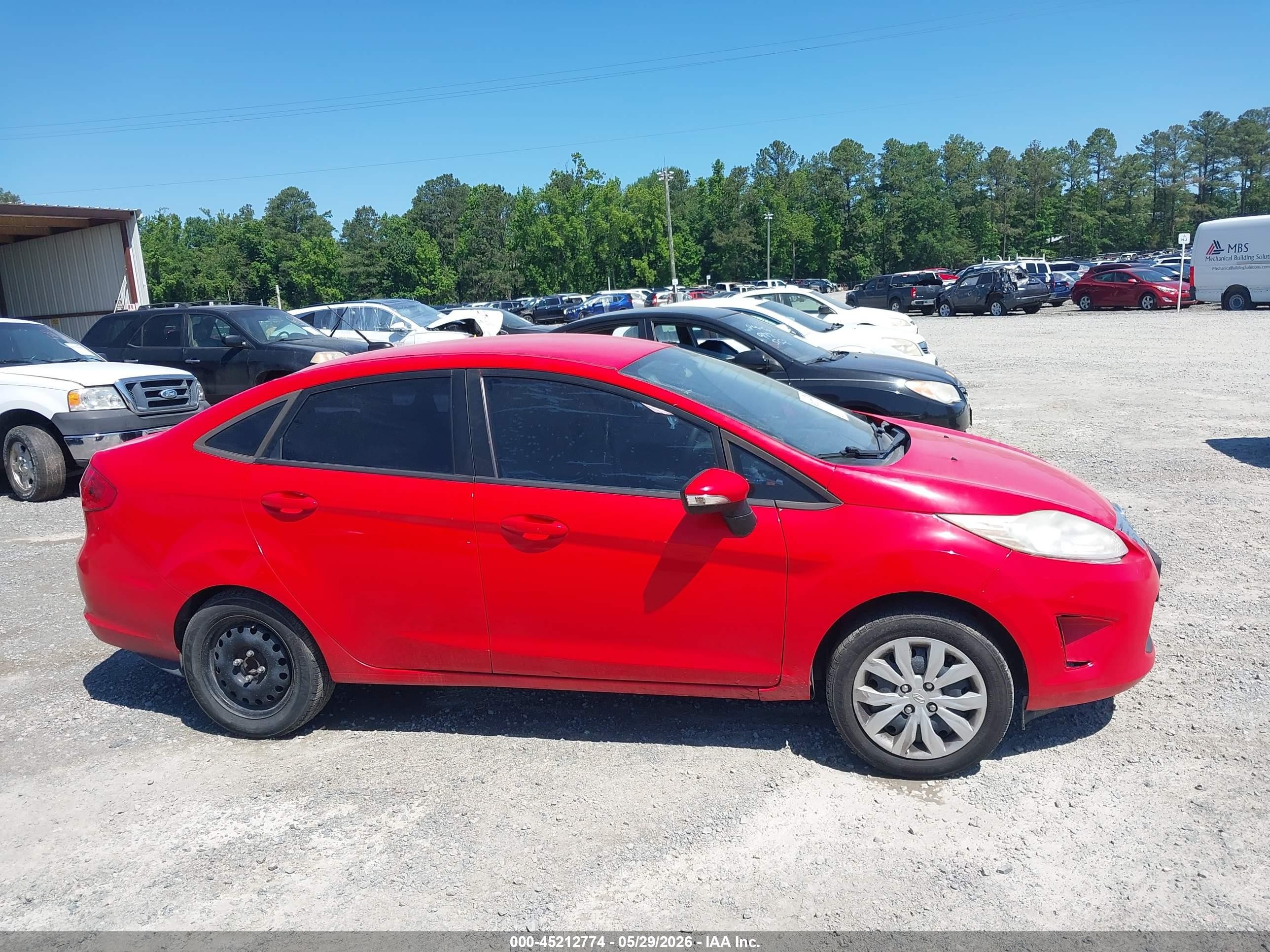 2013 Ford Fiesta Se Red vin: 3FADP4BJ6DM192527