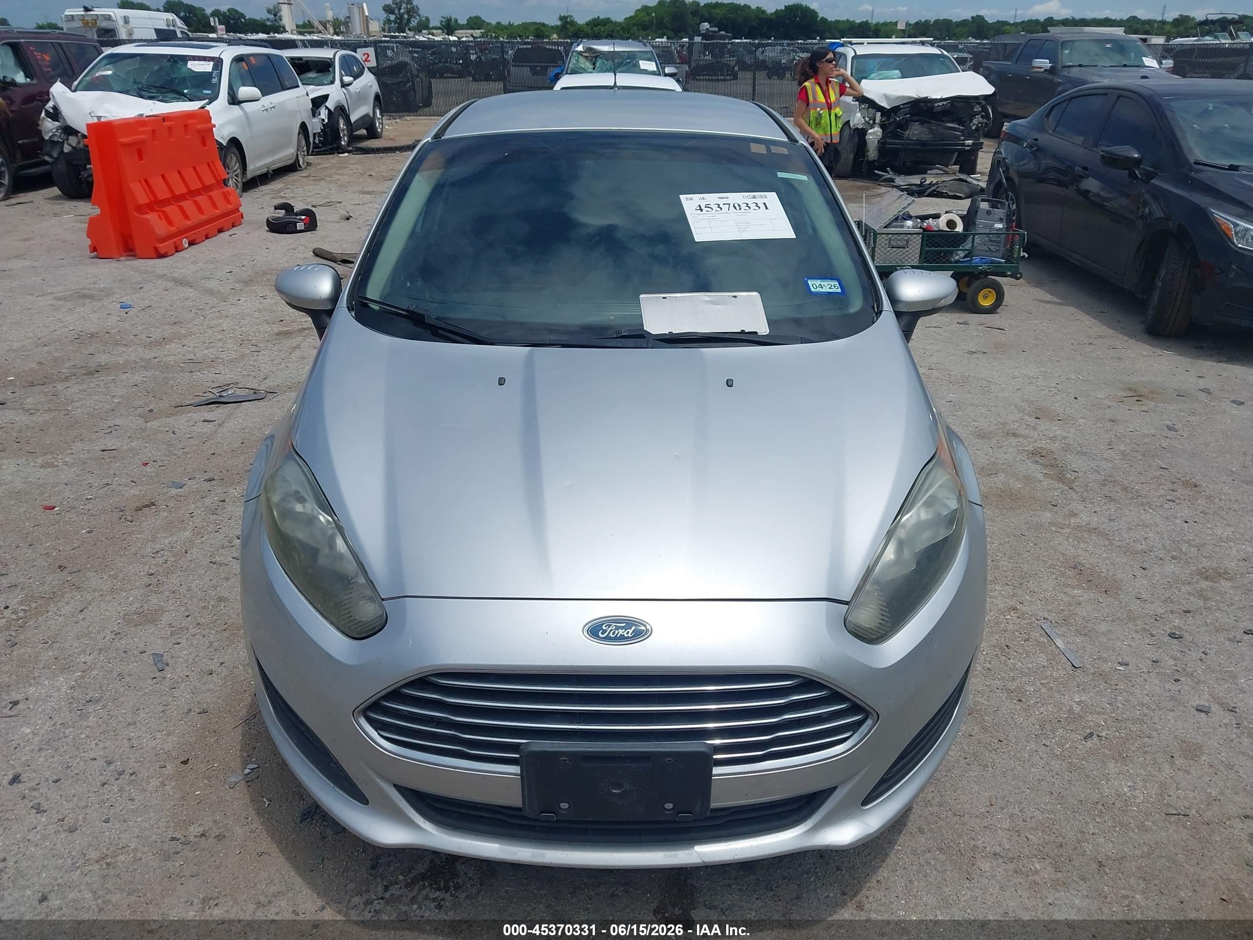 2014 Ford Fiesta Se Silver vin: 3FADP4BJ6EM221879