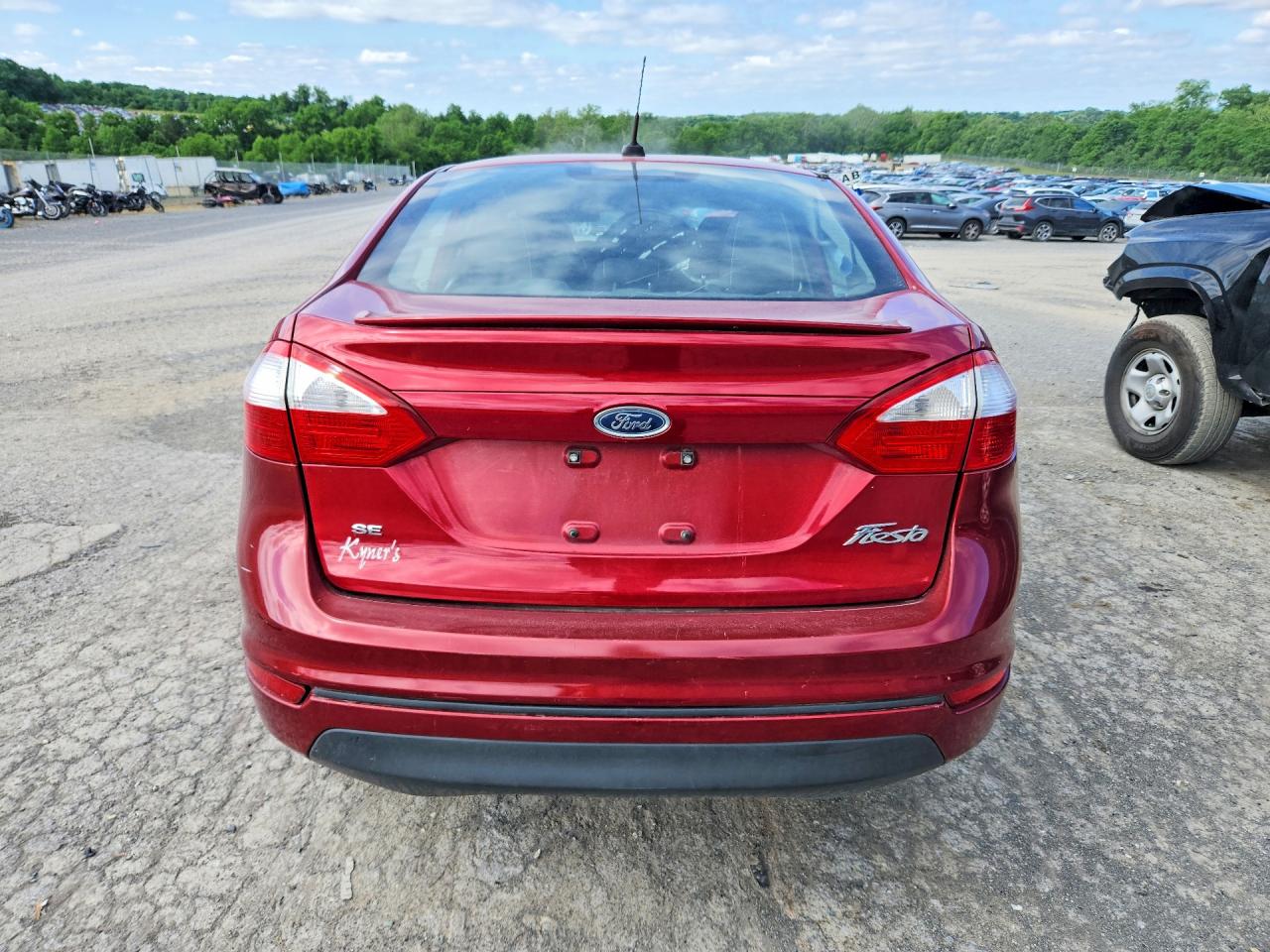 2015 Ford Fiesta Se Red vin: 3FADP4BJ6FM178629