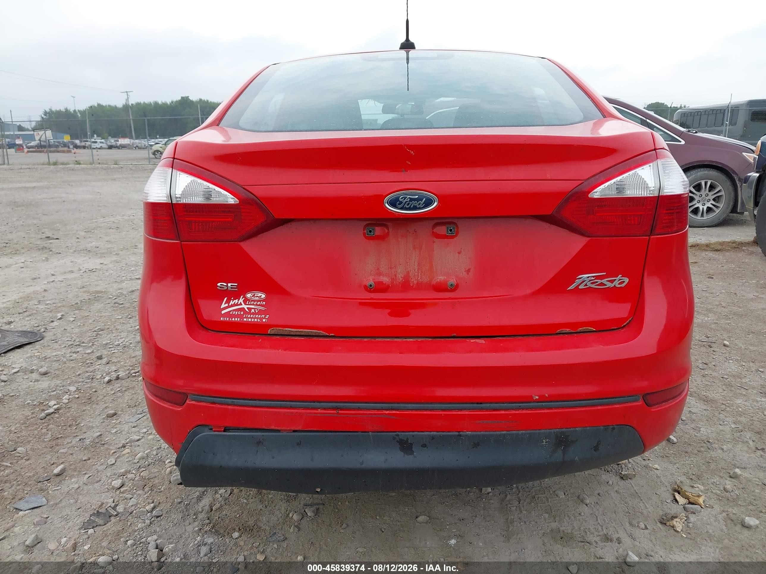 2015 Ford Fiesta Se Красный vin: 3FADP4BJ6FM221124