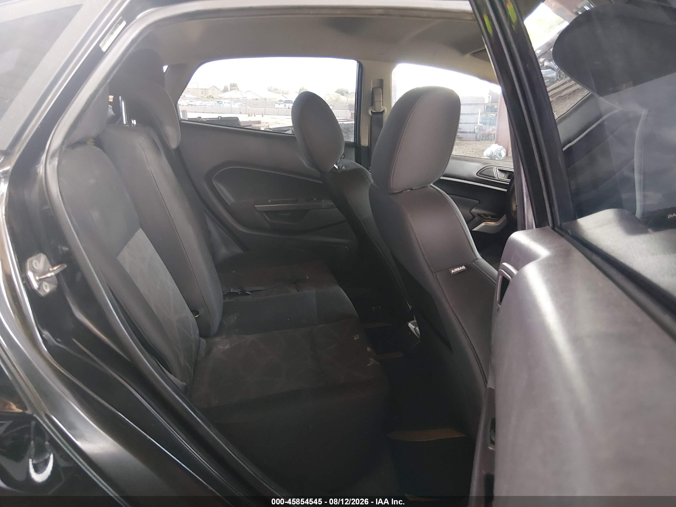 2011 Ford Fiesta Se Черный vin: 3FADP4BJ7BM132768