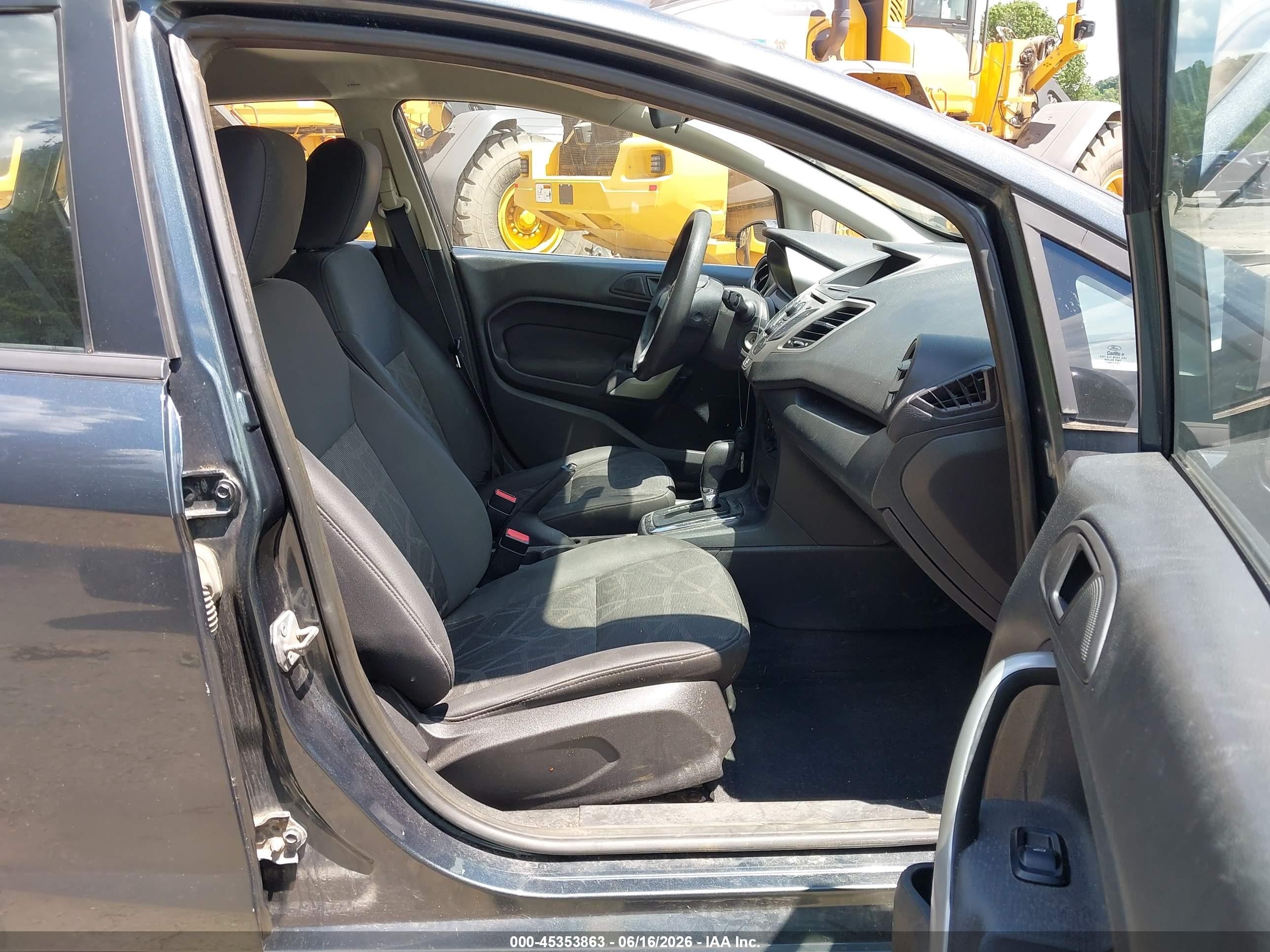 2011 Ford Fiesta Se Gray vin: 3FADP4BJ7BM238735