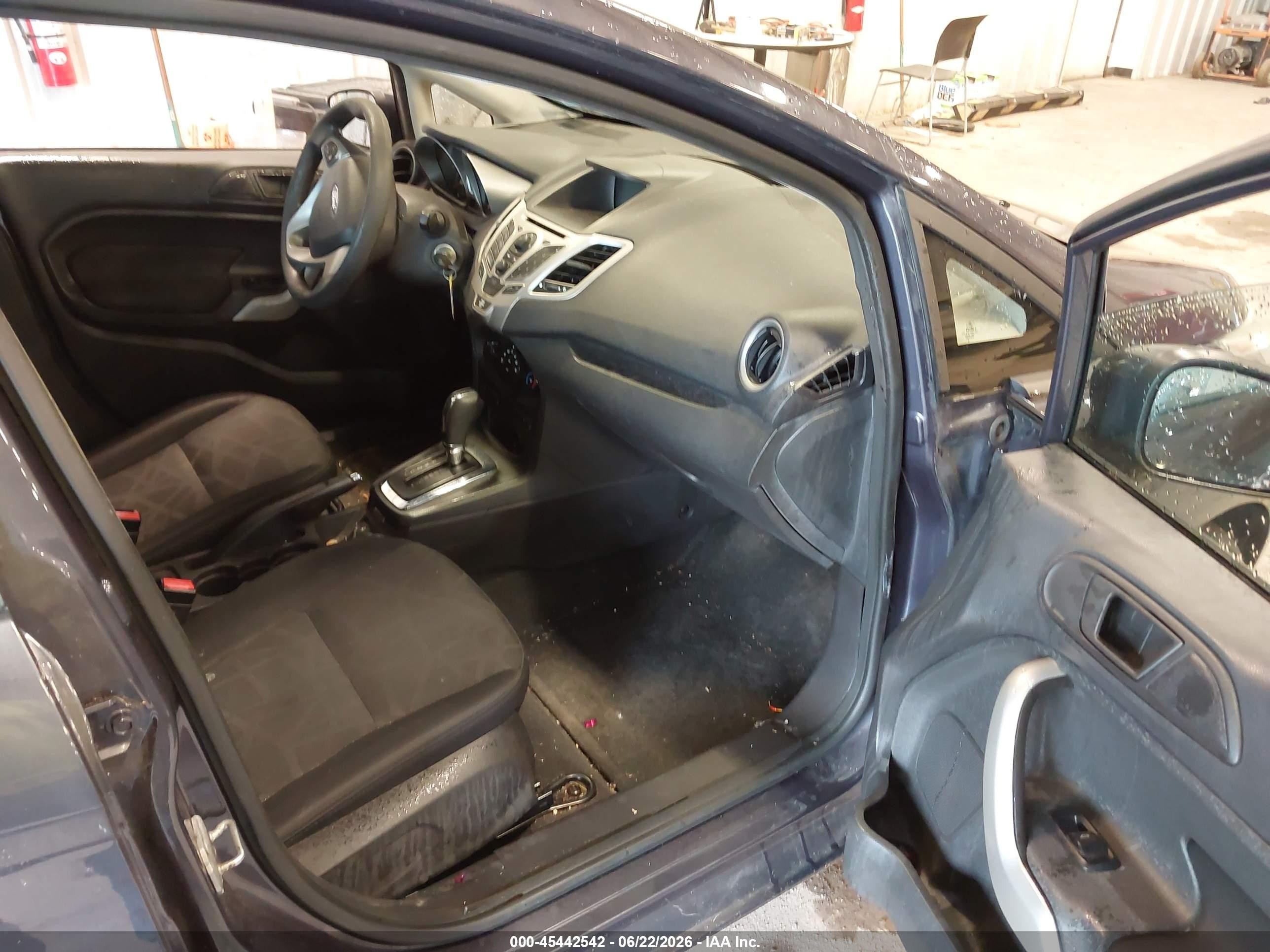 2012 Ford Fiesta Se Gray vin: 3FADP4BJ7CM150186