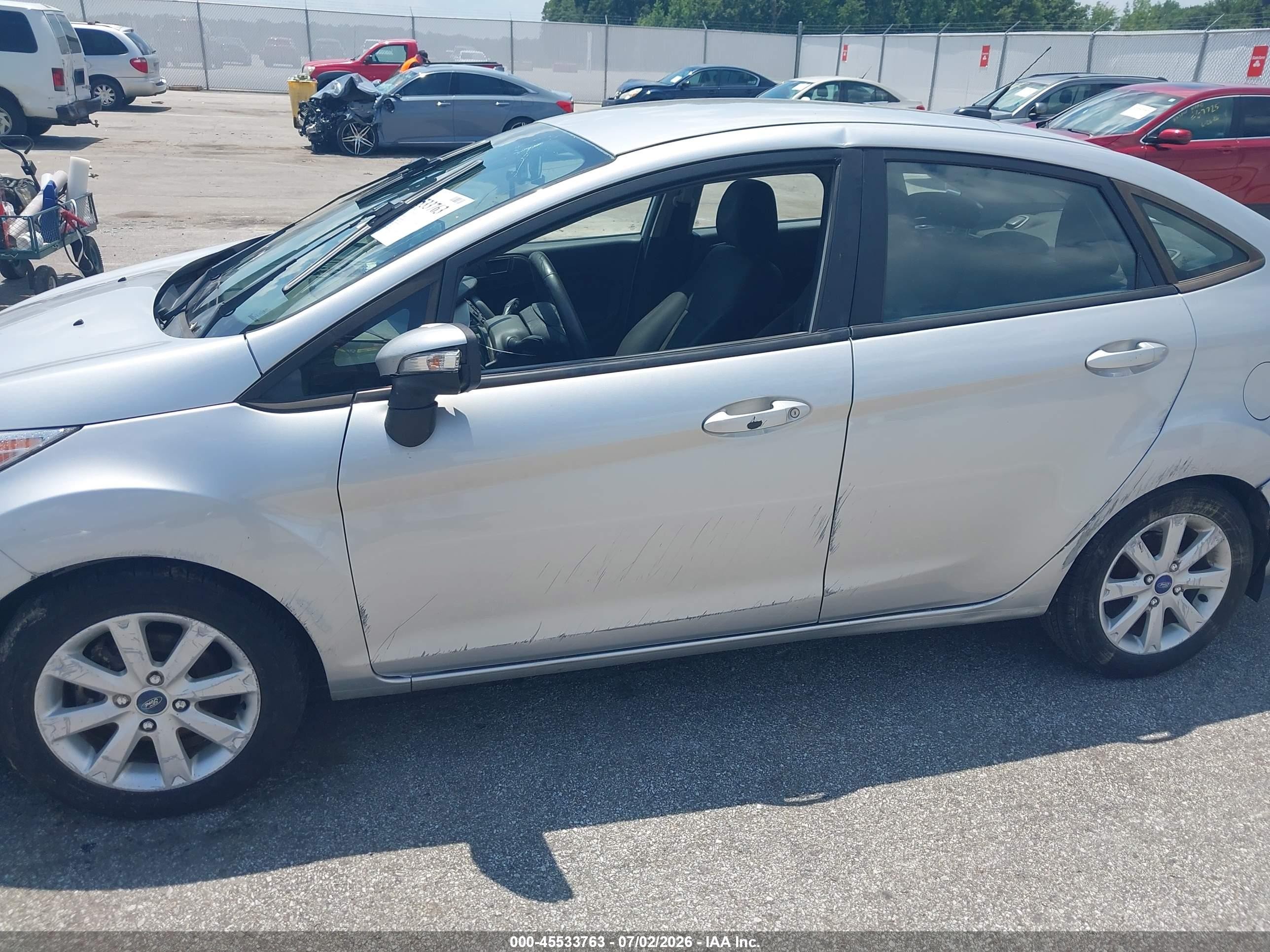 2013 Ford Fiesta Se Silver vin: 3FADP4BJ7DM130831