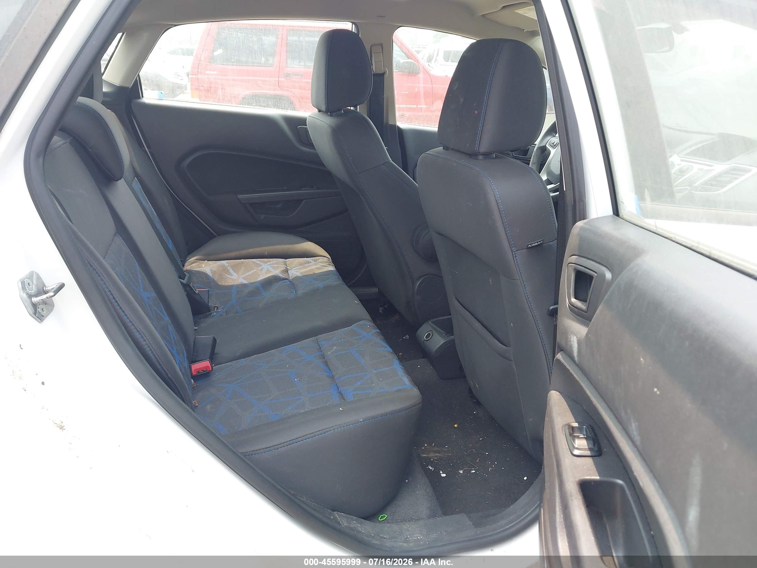 2013 Ford Fiesta Se White vin: 3FADP4BJ7DM146558