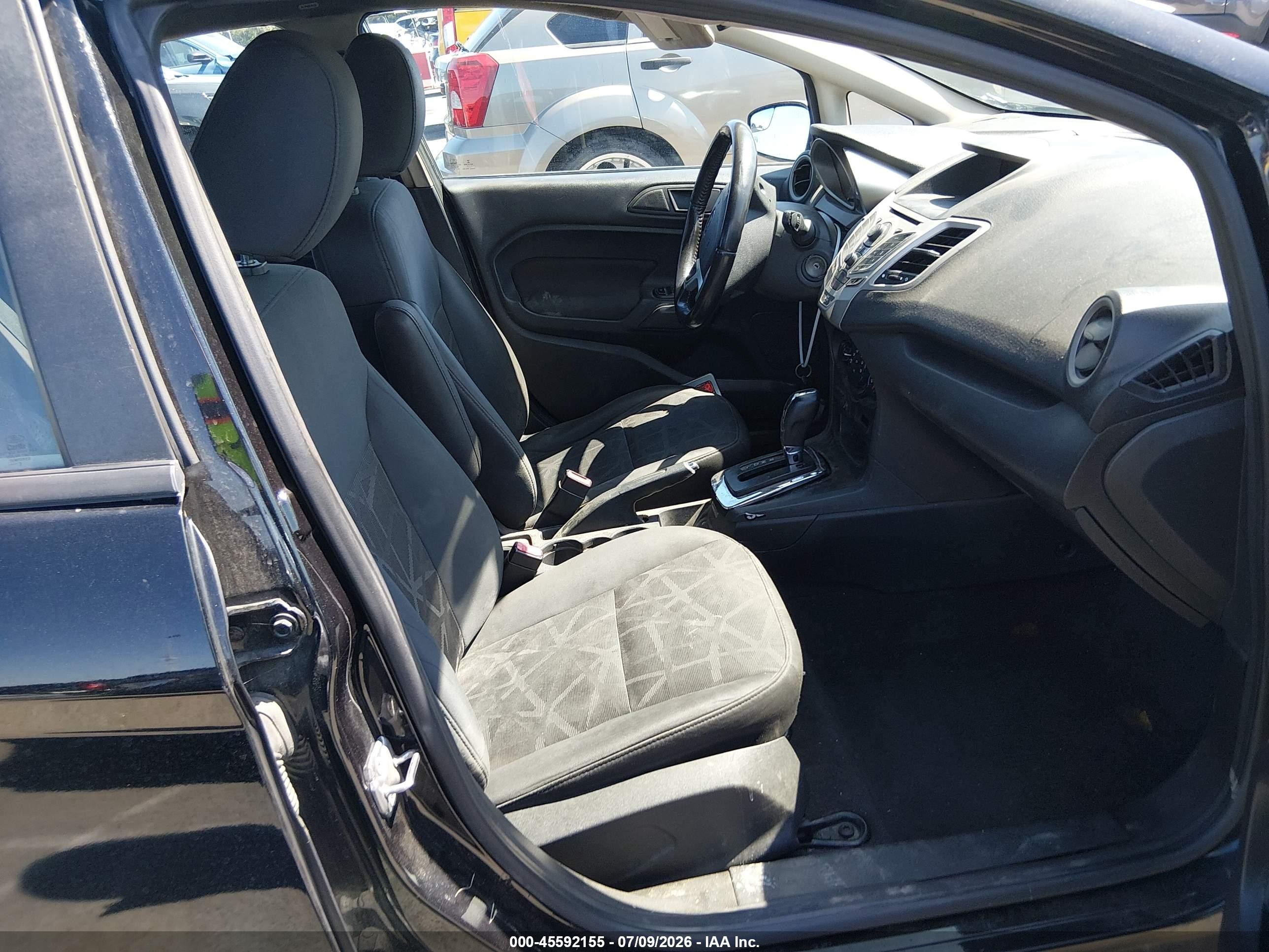 2013 Ford Fiesta Se Black vin: 3FADP4BJ7DM208105