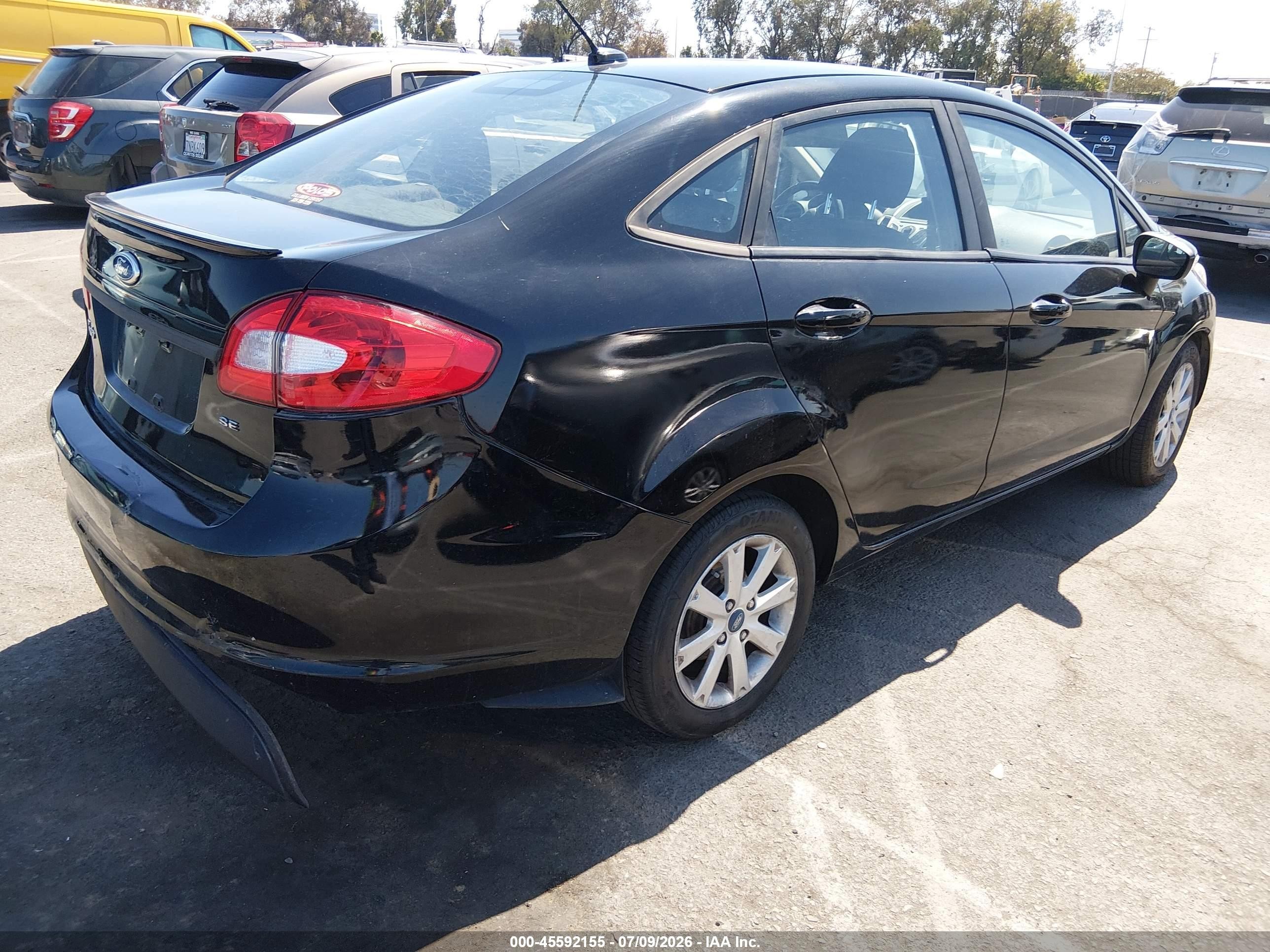 2013 Ford Fiesta Se Black vin: 3FADP4BJ7DM208105