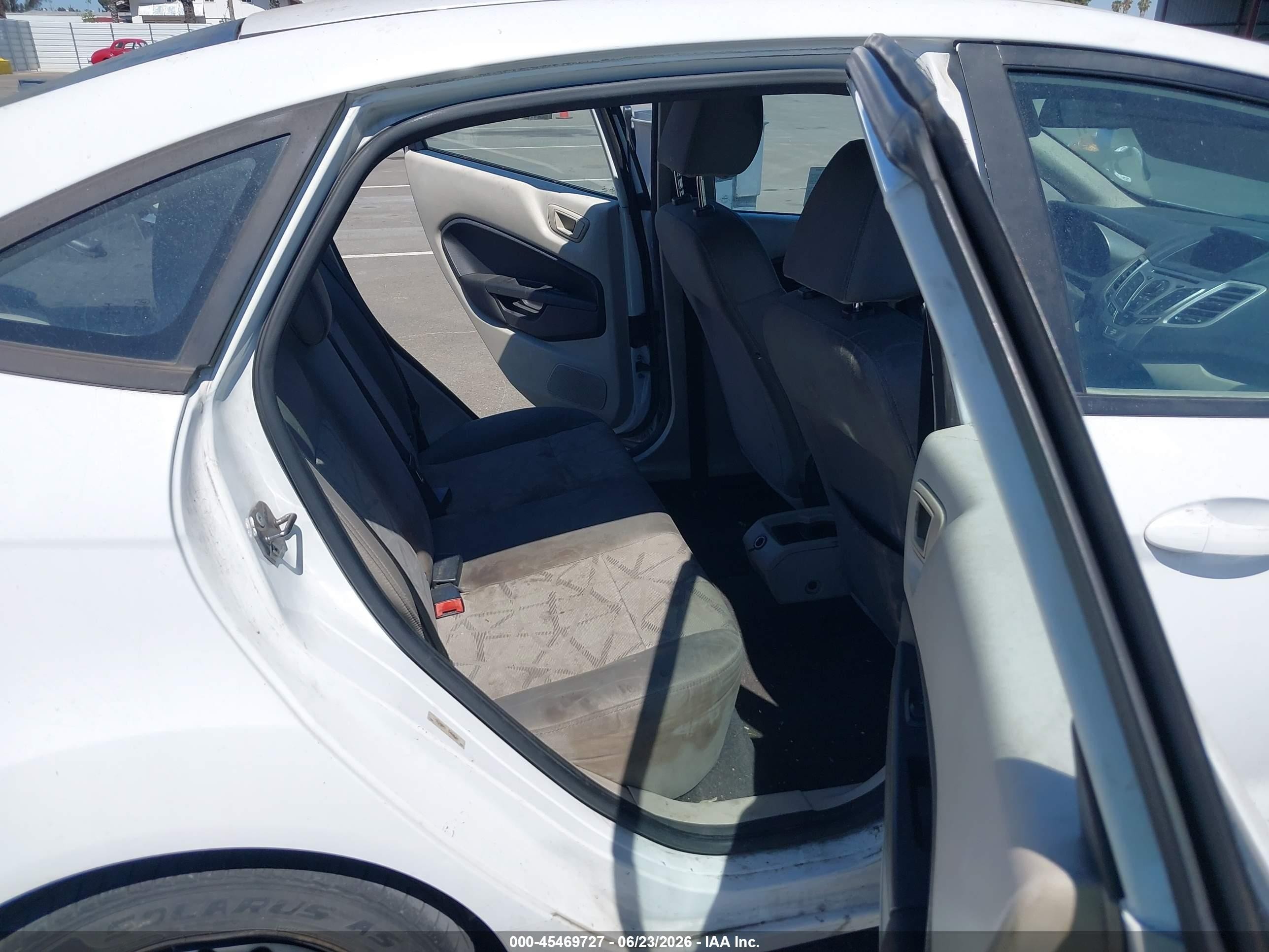 2013 Ford Fiesta Se White vin: 3FADP4BJ7DM214972