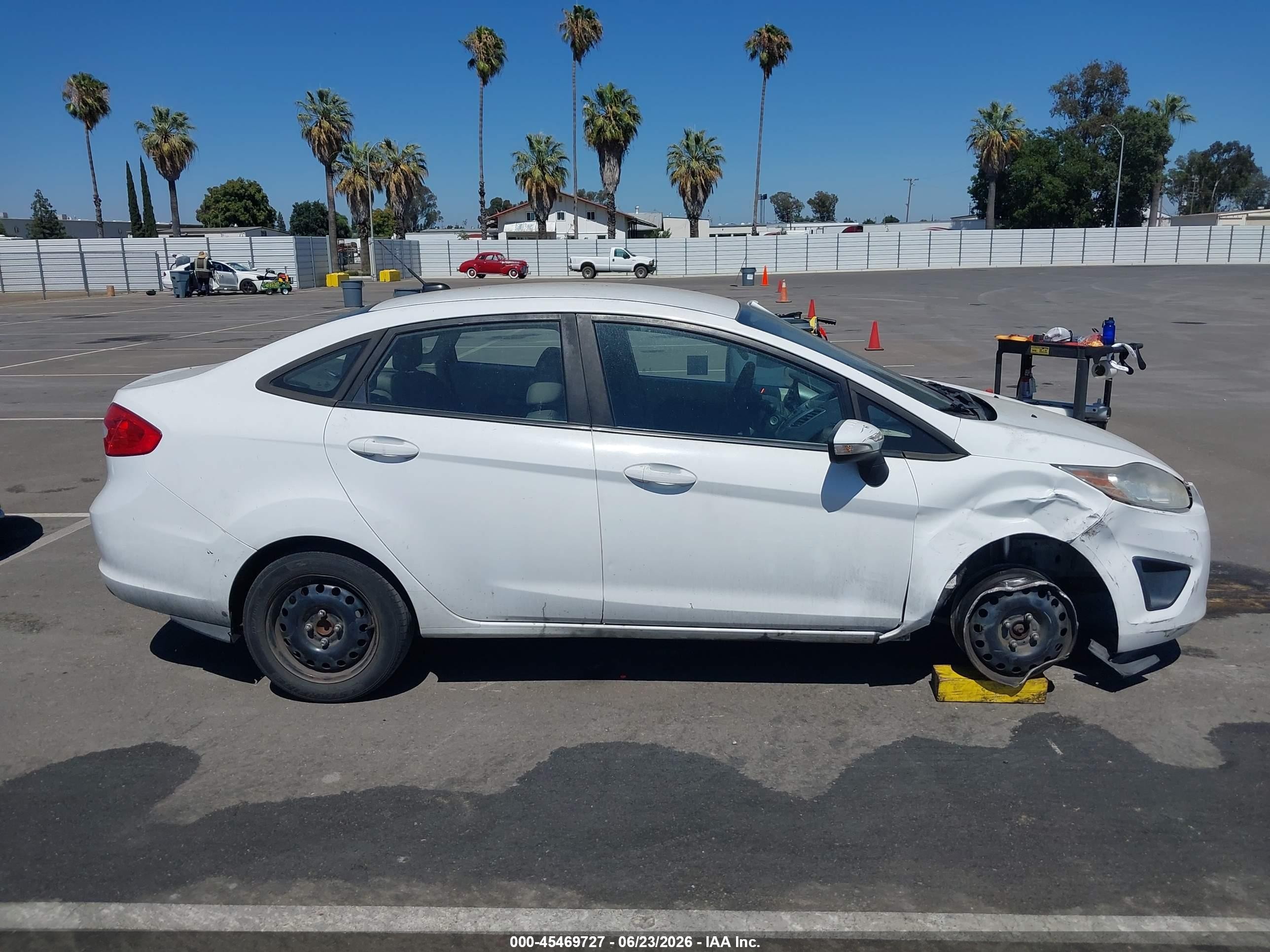 2013 Ford Fiesta Se White vin: 3FADP4BJ7DM214972
