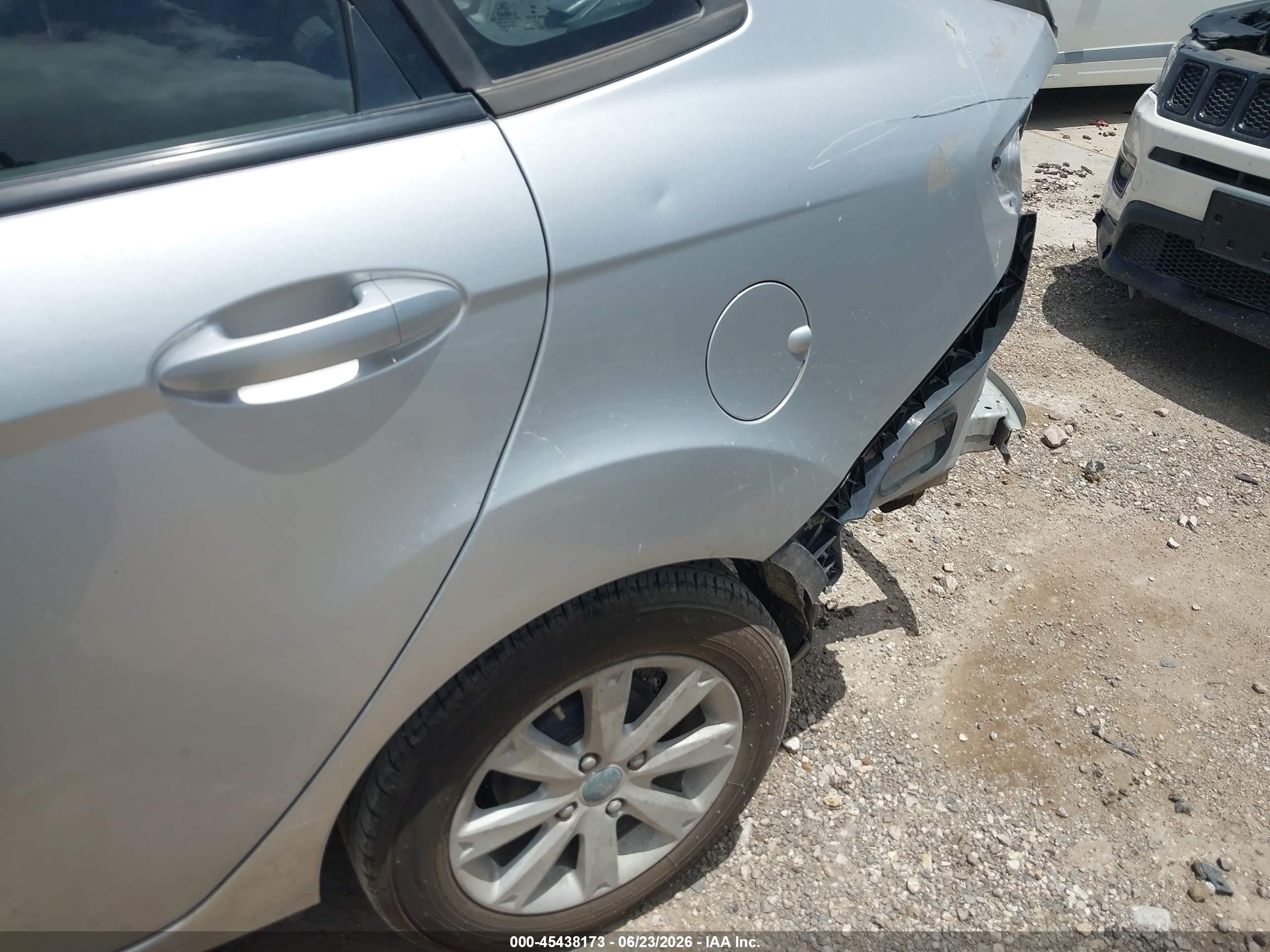 2013 Ford Fiesta Se Silver vin: 3FADP4BJ7DM220156