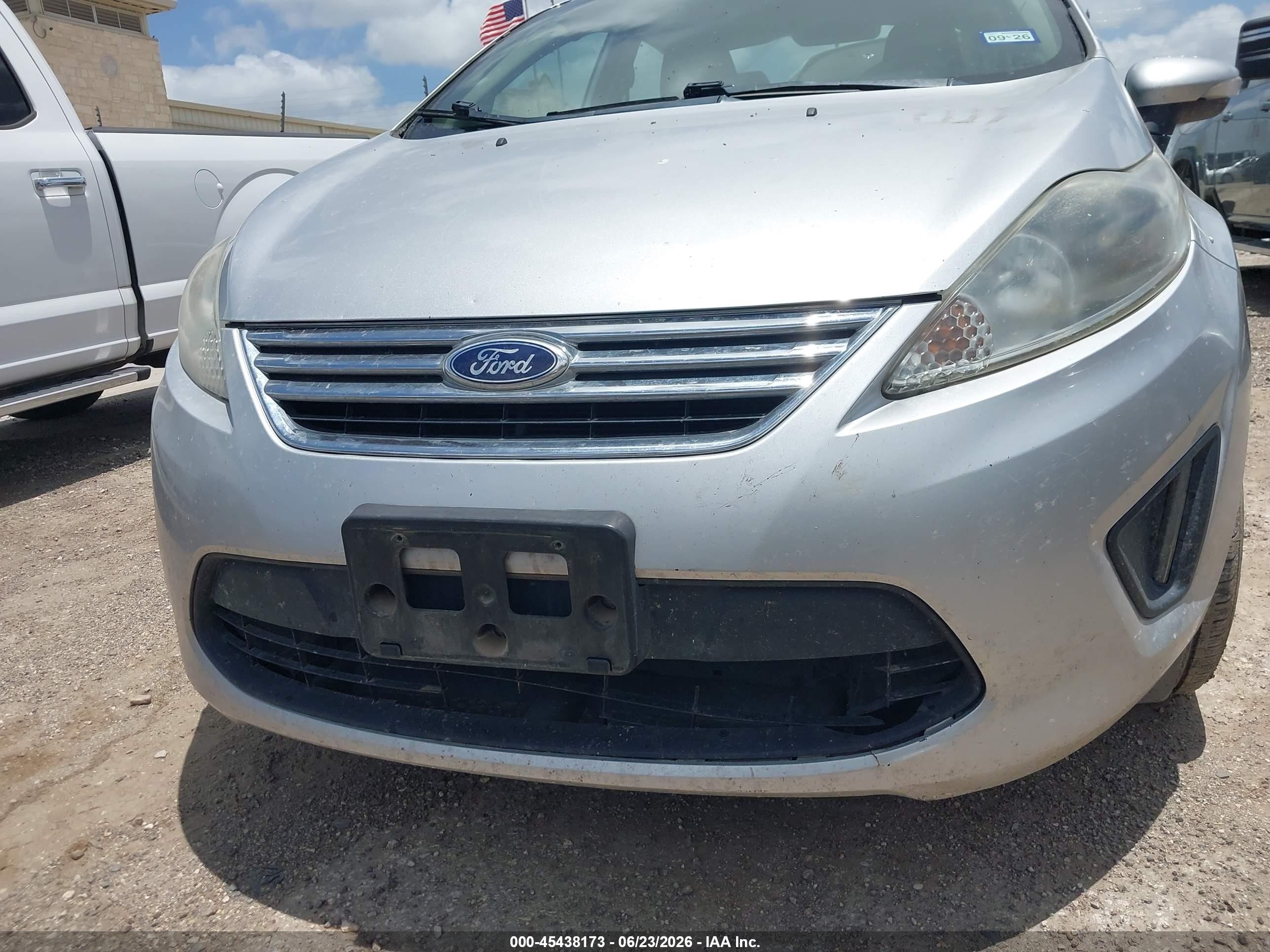2013 Ford Fiesta Se Silver vin: 3FADP4BJ7DM220156
