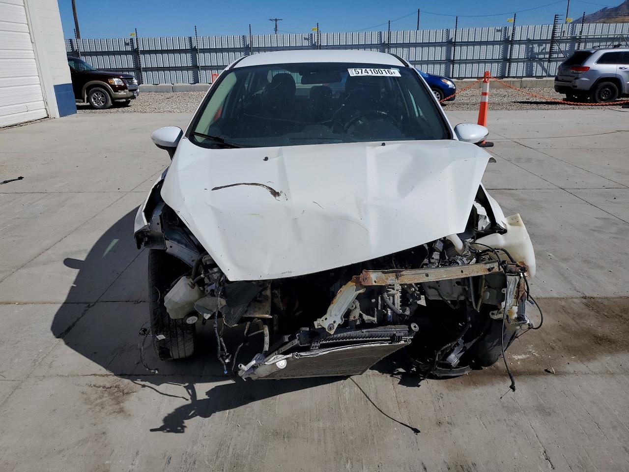 2014 Ford Fiesta Se White vin: 3FADP4BJ7EM102383