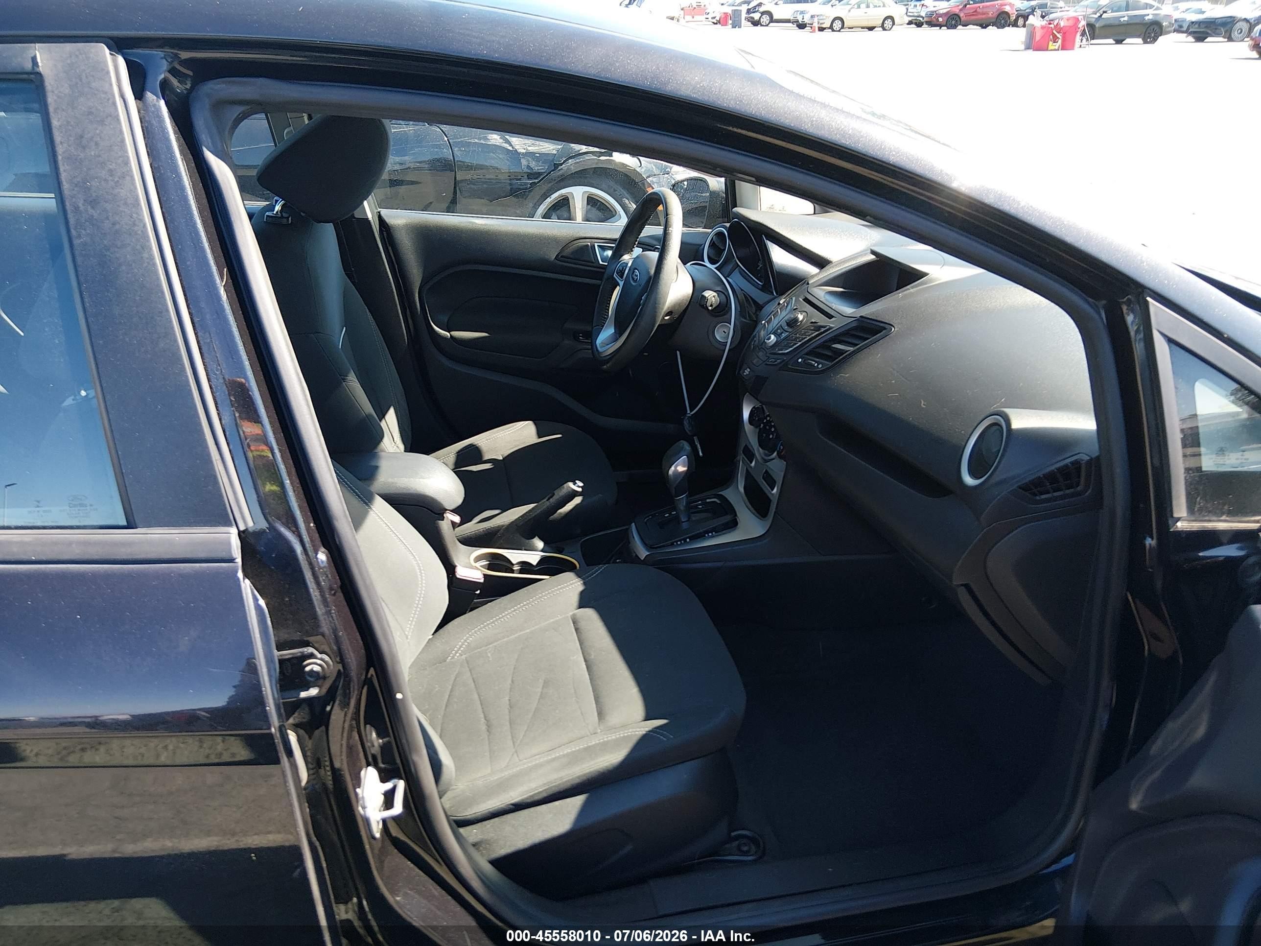 2014 Ford Fiesta Se Black vin: 3FADP4BJ7EM190948