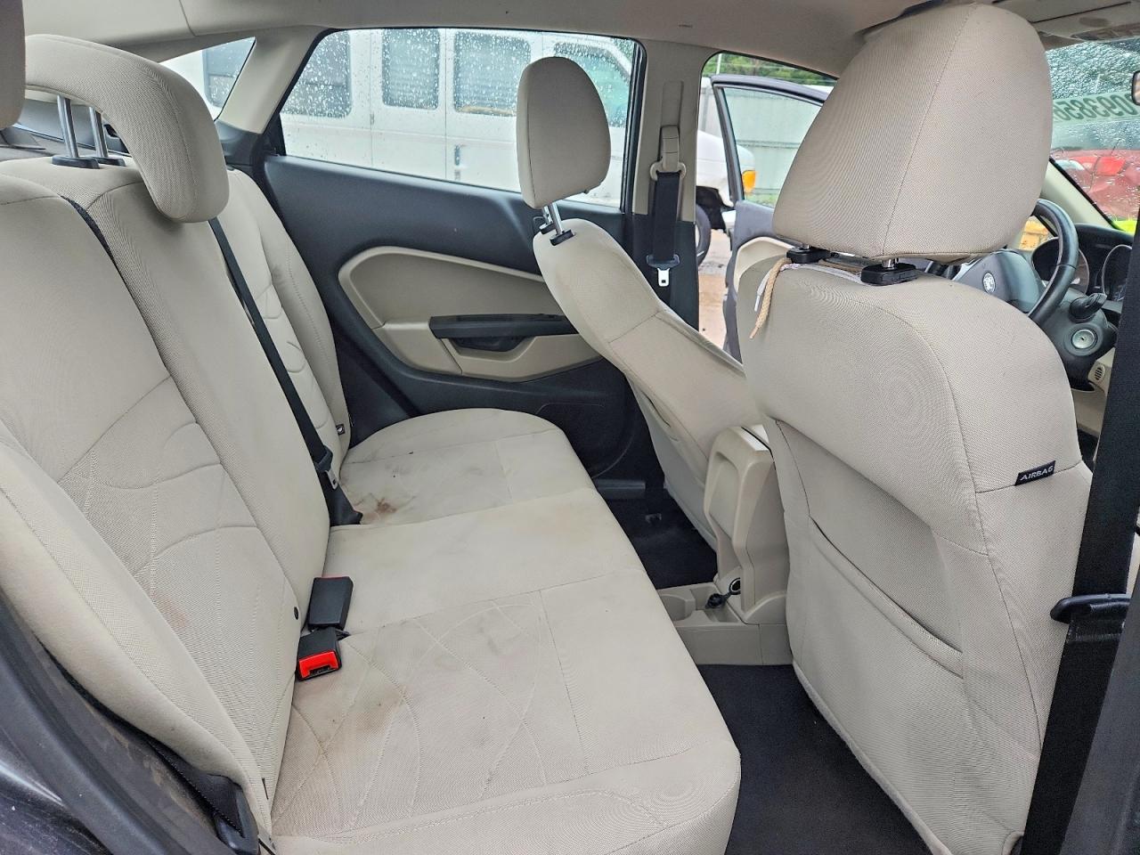 2015 Ford Fiesta Se Gray vin: 3FADP4BJ7FM110369