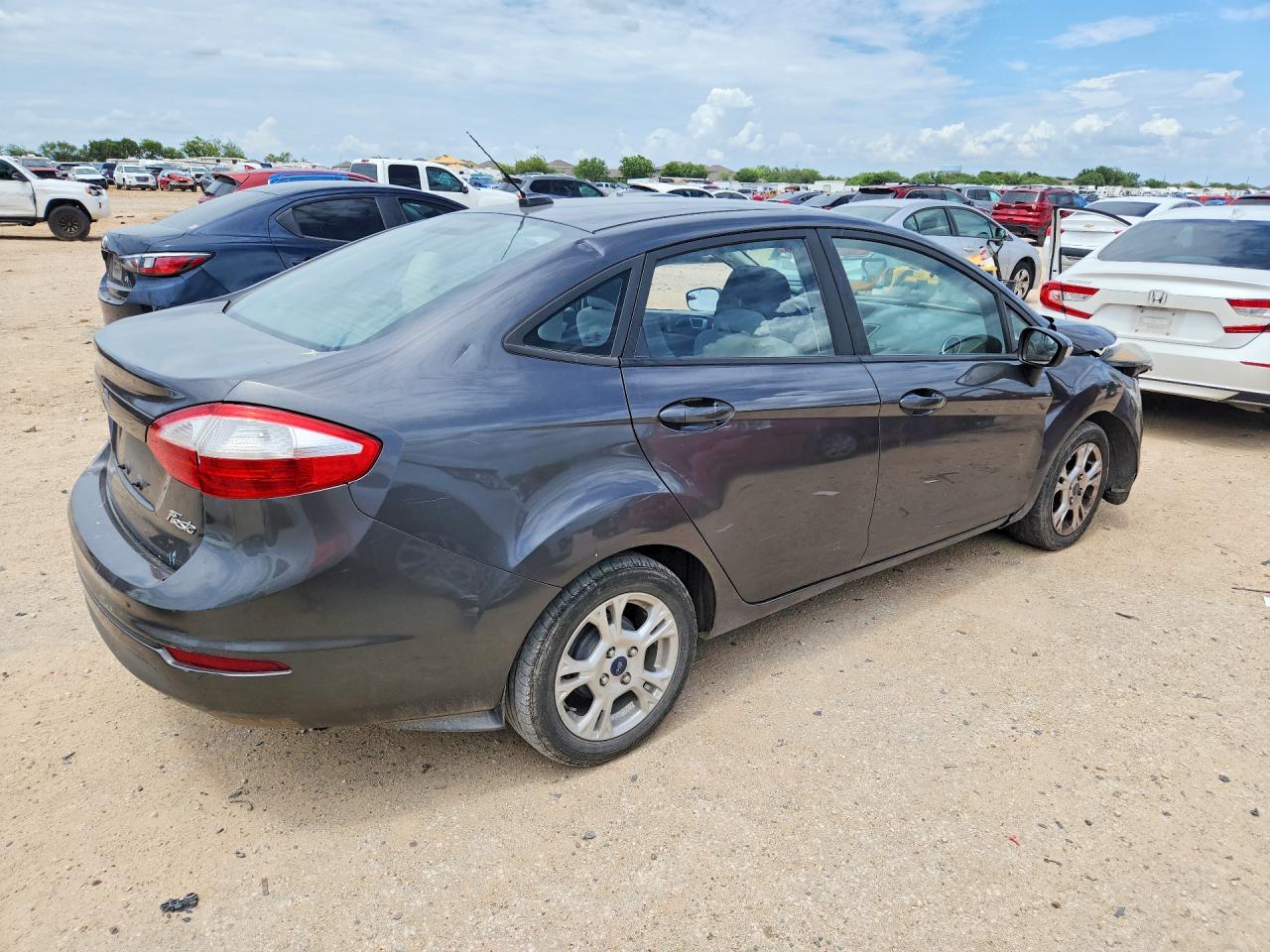 2015 Ford Fiesta Se Gray vin: 3FADP4BJ7FM161516