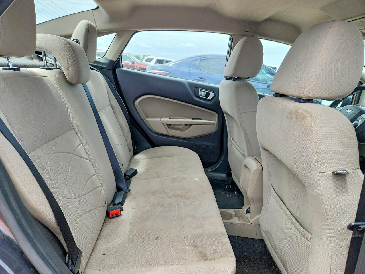 2015 Ford Fiesta Se Gray vin: 3FADP4BJ7FM161516