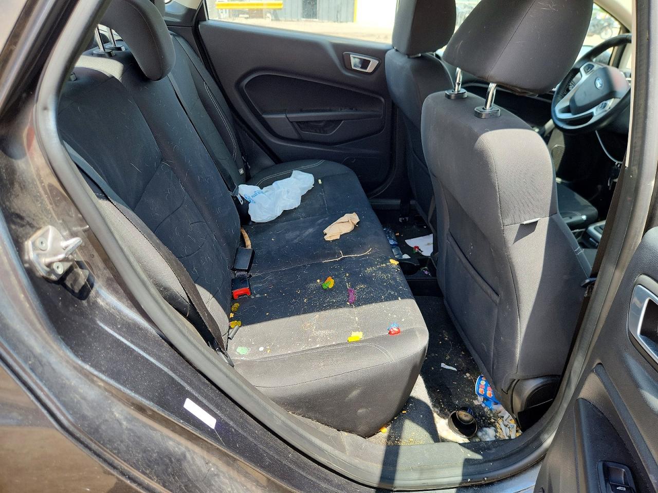 2015 Ford Fiesta Se Gray vin: 3FADP4BJ7FM161709