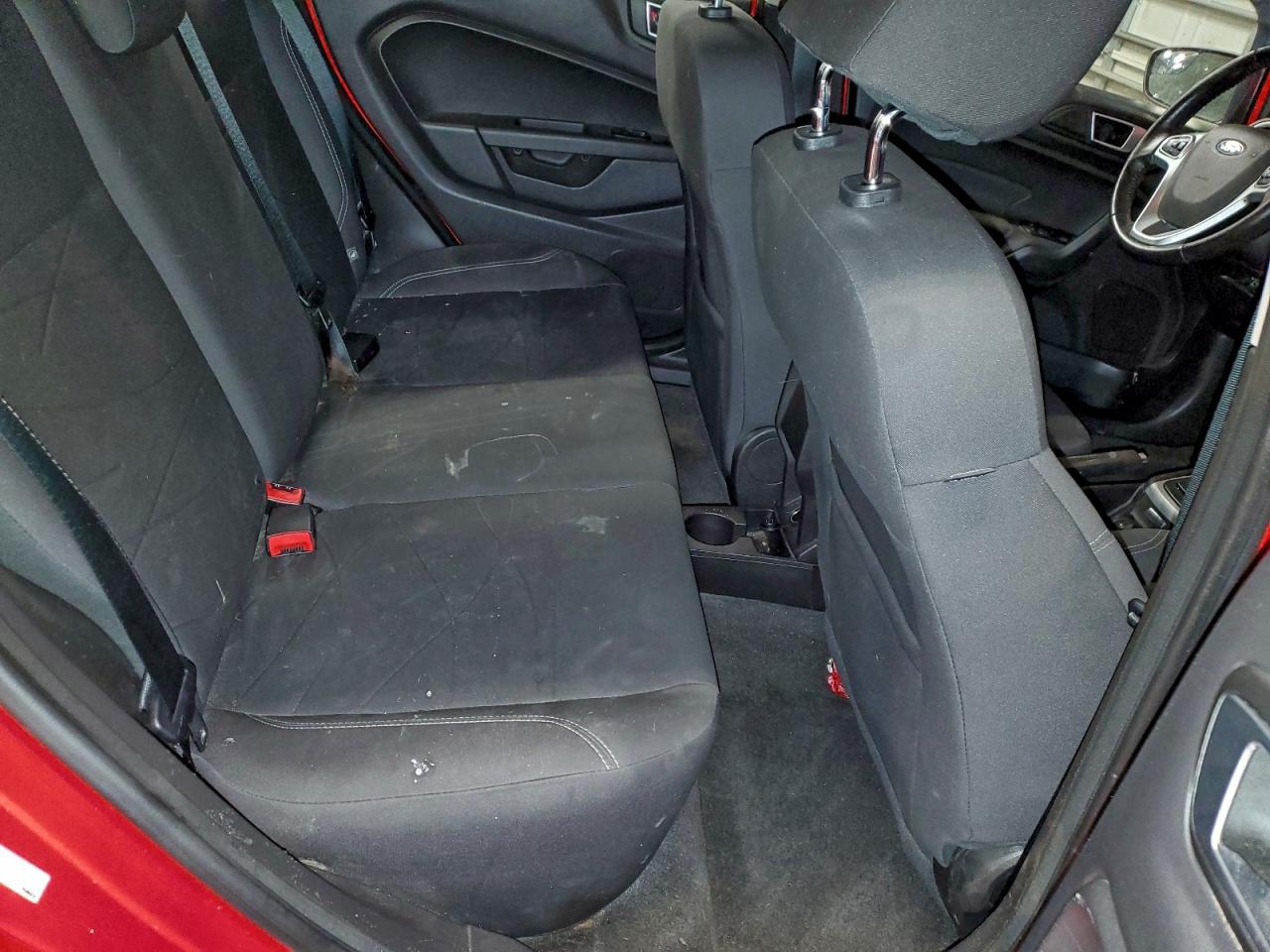 2015 Ford Fiesta Se Red vin: 3FADP4BJ7FM175643