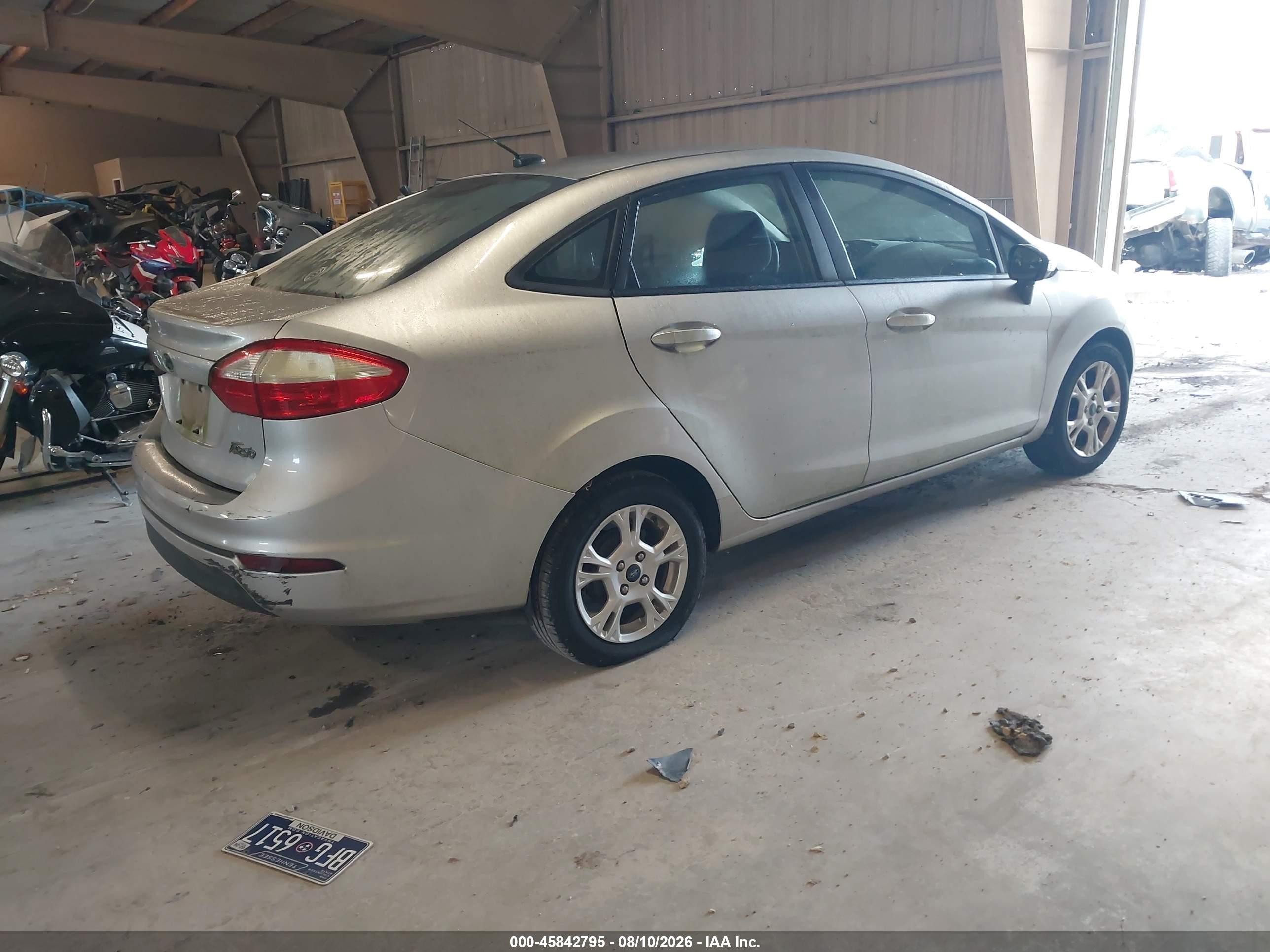 2015 Ford Fiesta Se Silver vin: 3FADP4BJ7FM187730