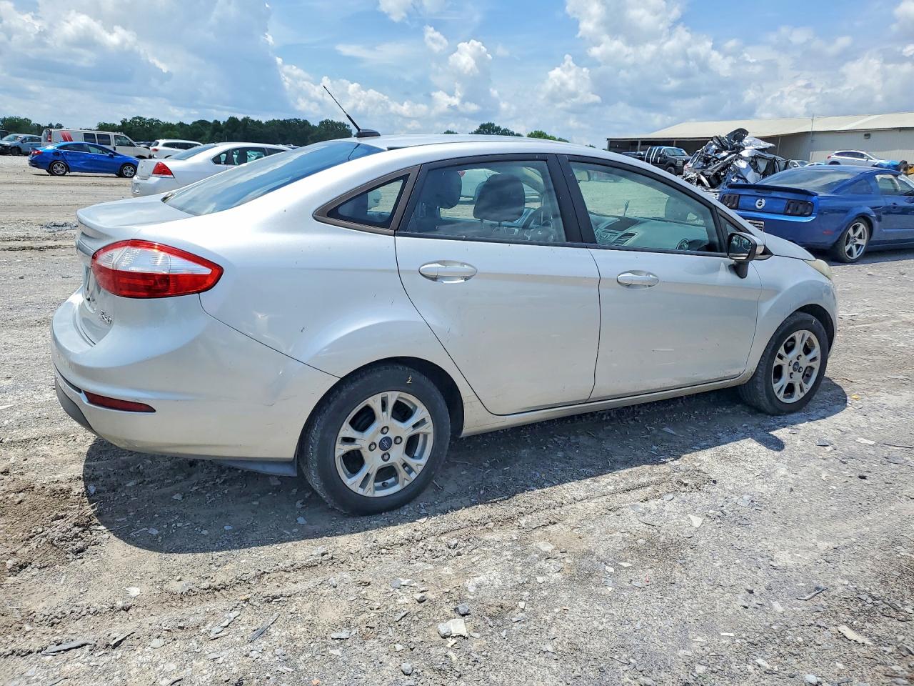 2015 Ford Fiesta Se Silver vin: 3FADP4BJ7FM187968