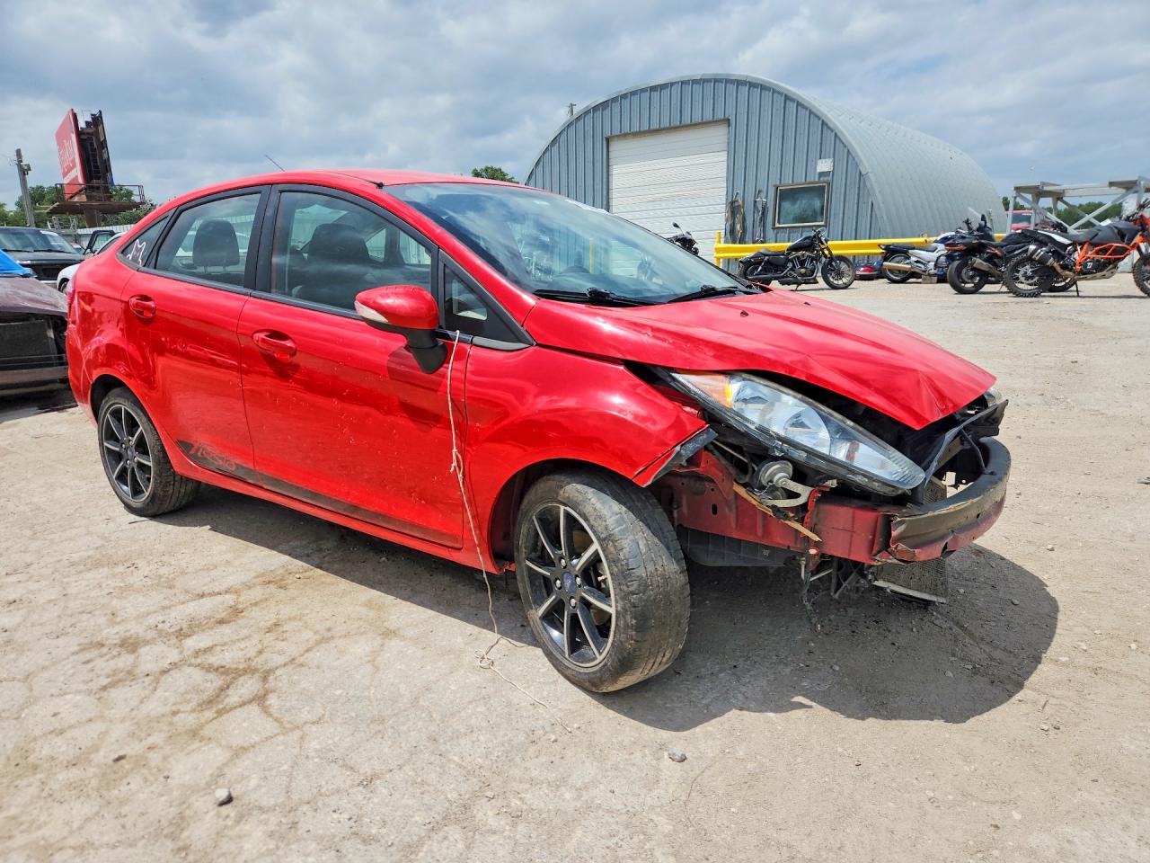 2015 Ford Fiesta Se Red vin: 3FADP4BJ7FM203411