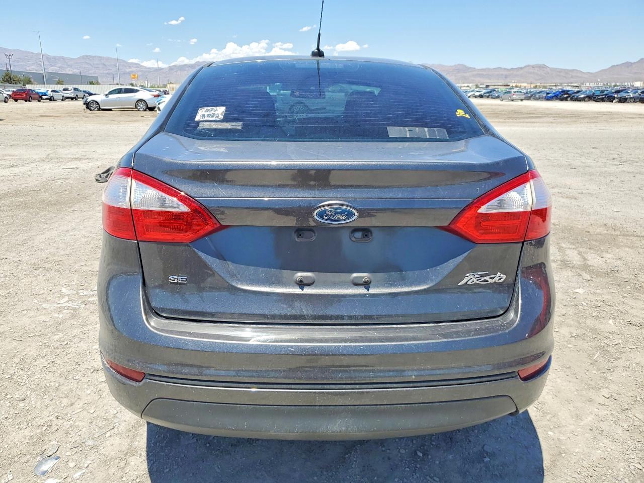 2015 Ford Fiesta Se Gray vin: 3FADP4BJ7FM203683