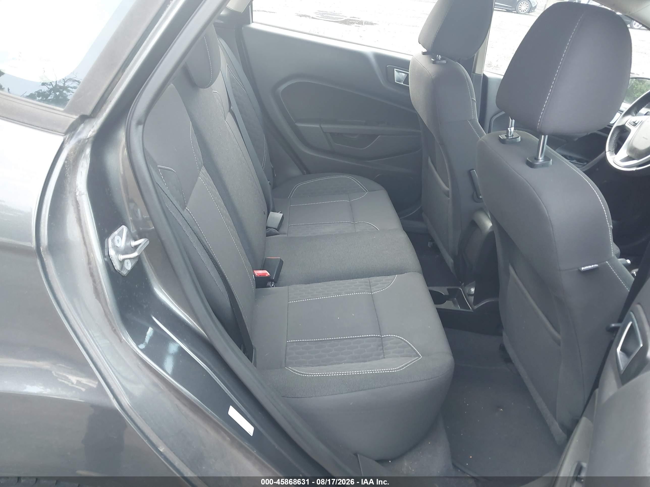 2015 Ford Fiesta Se Gray vin: 3FADP4BJ7FM223772