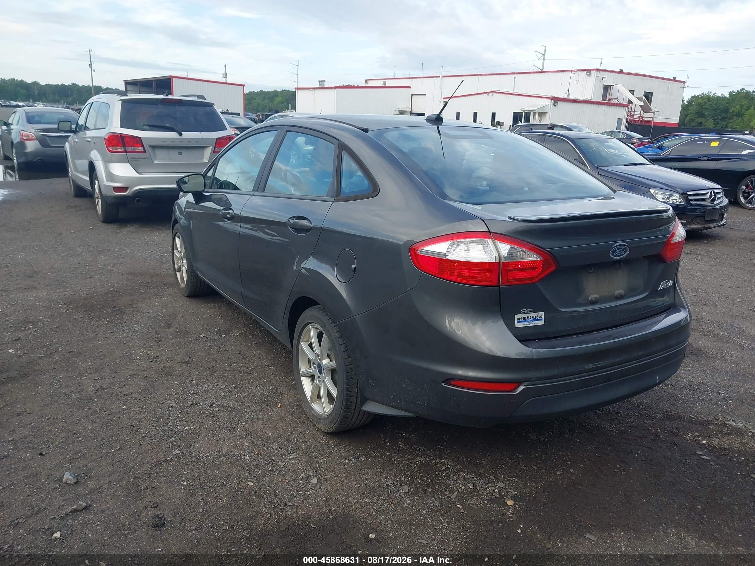 2015 Ford Fiesta Se Gray vin: 3FADP4BJ7FM223772